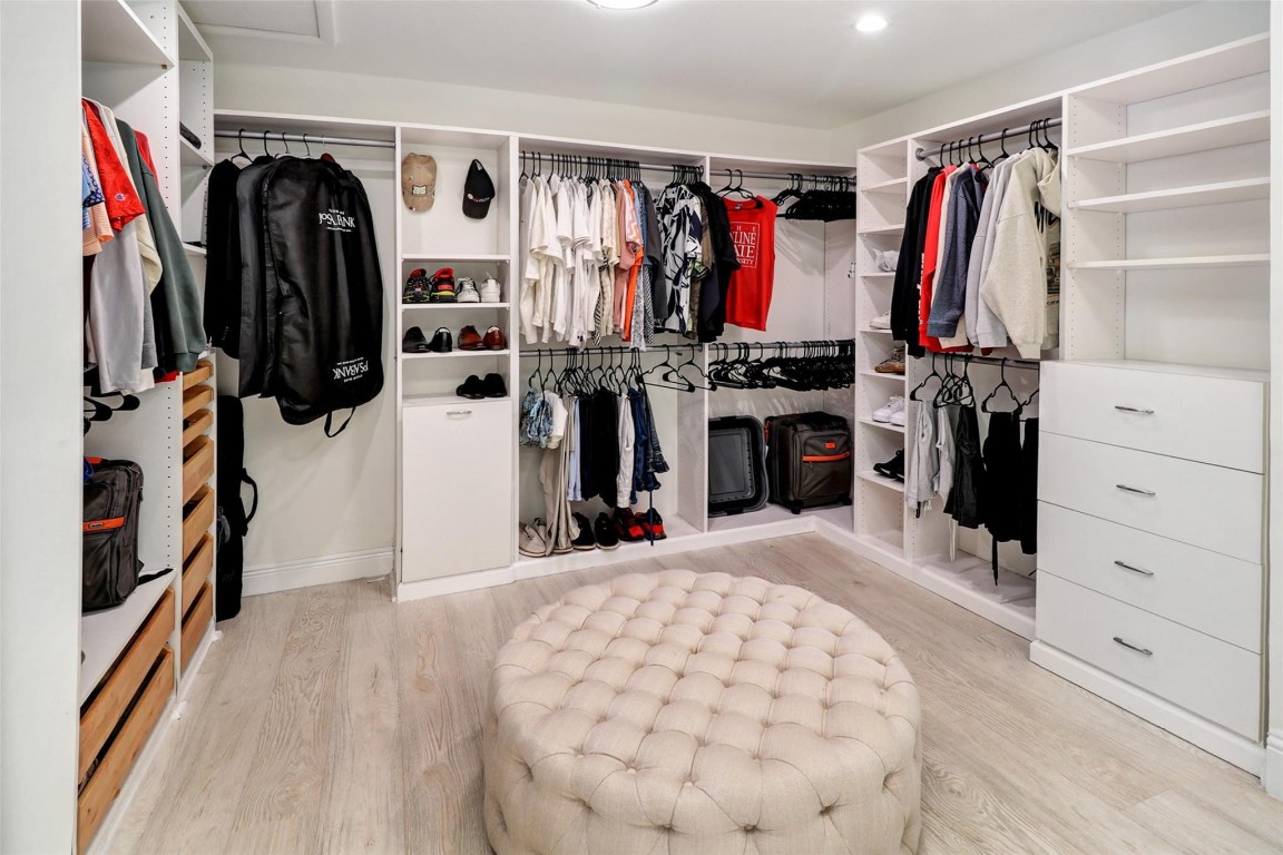 Pine Ridge 112-37 B - Residential