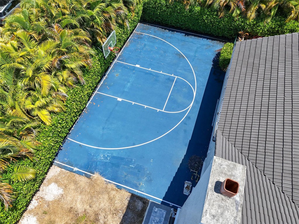 Pine Ridge 112-37 B - Residential