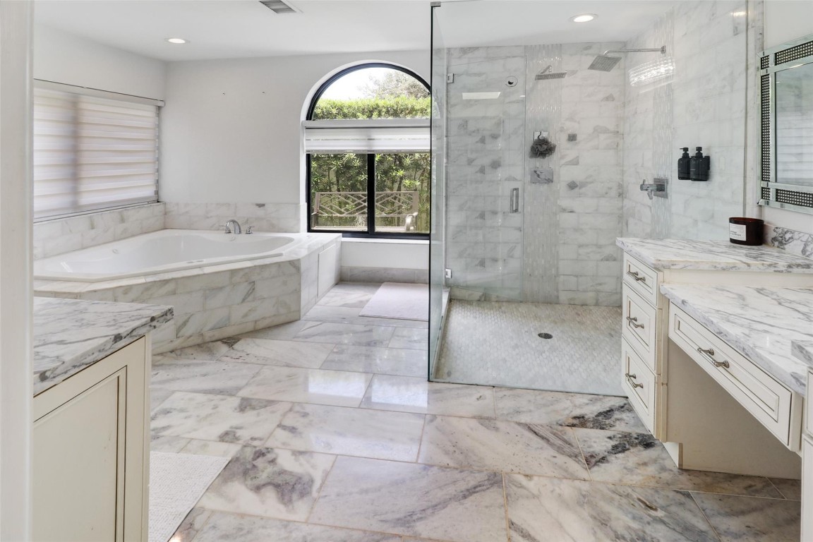 Pine Ridge 112-37 B - Residential