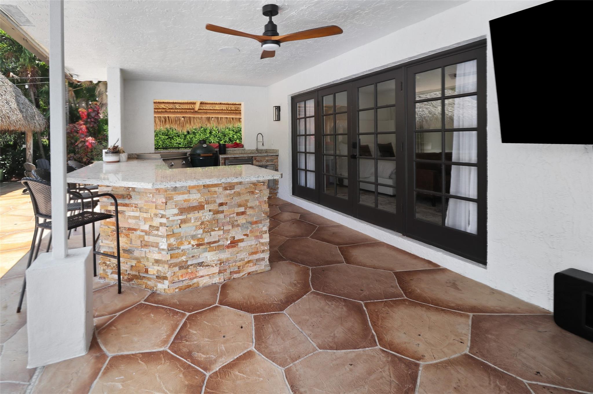 Pine Ridge 112-37 B - Residential