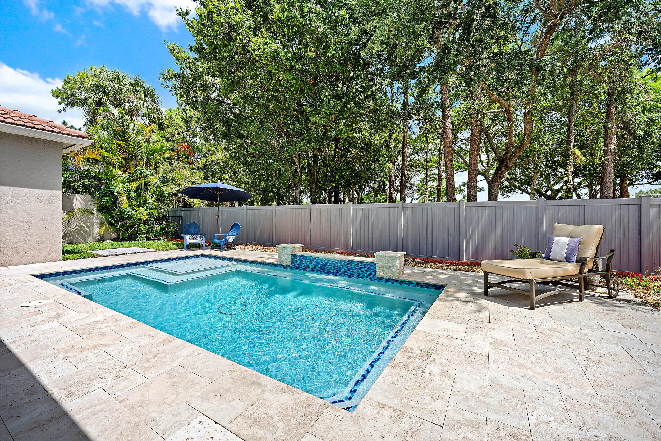 141 Sedona Way