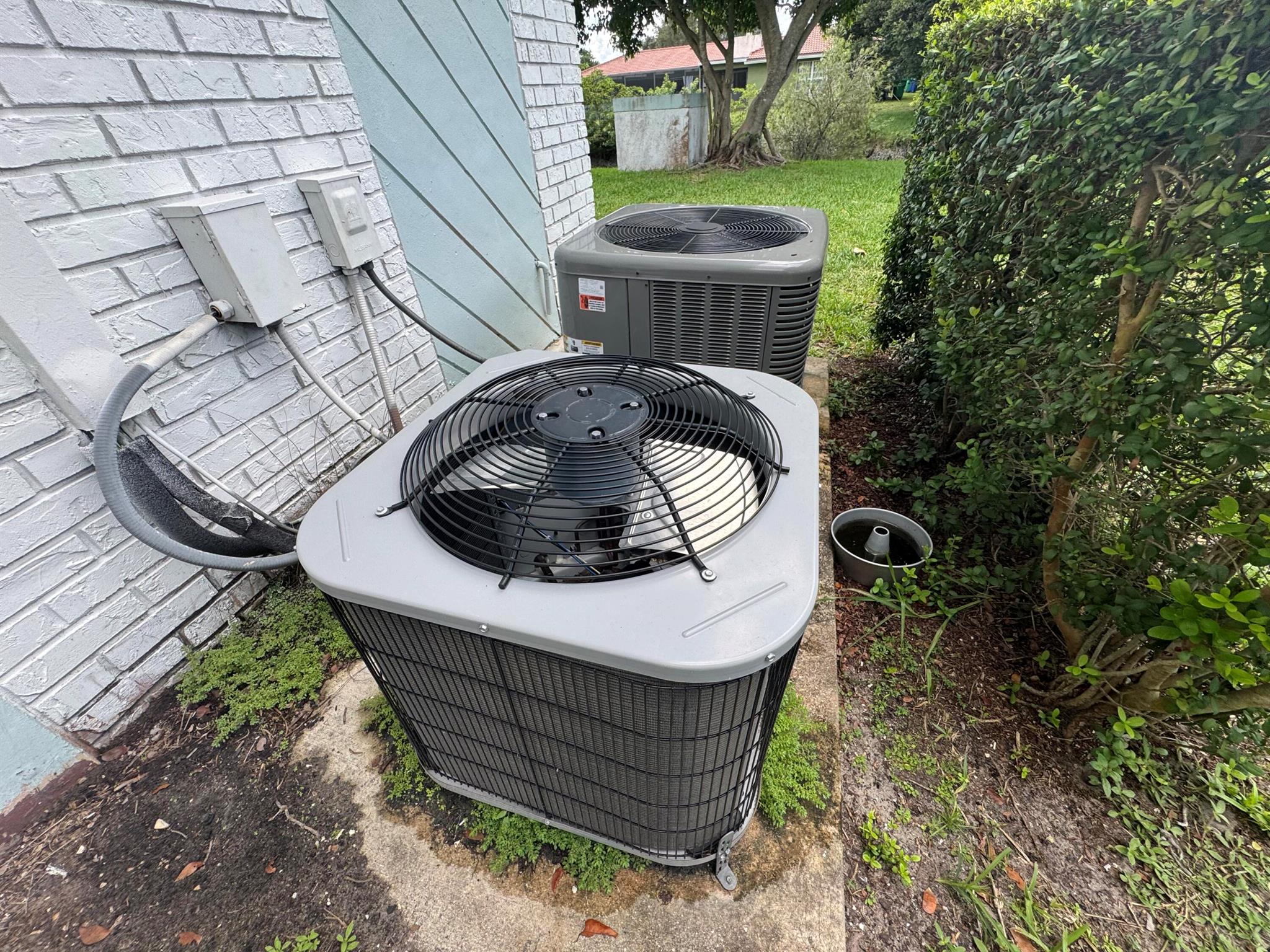 FOREST PARK CONDO - Residential Lease