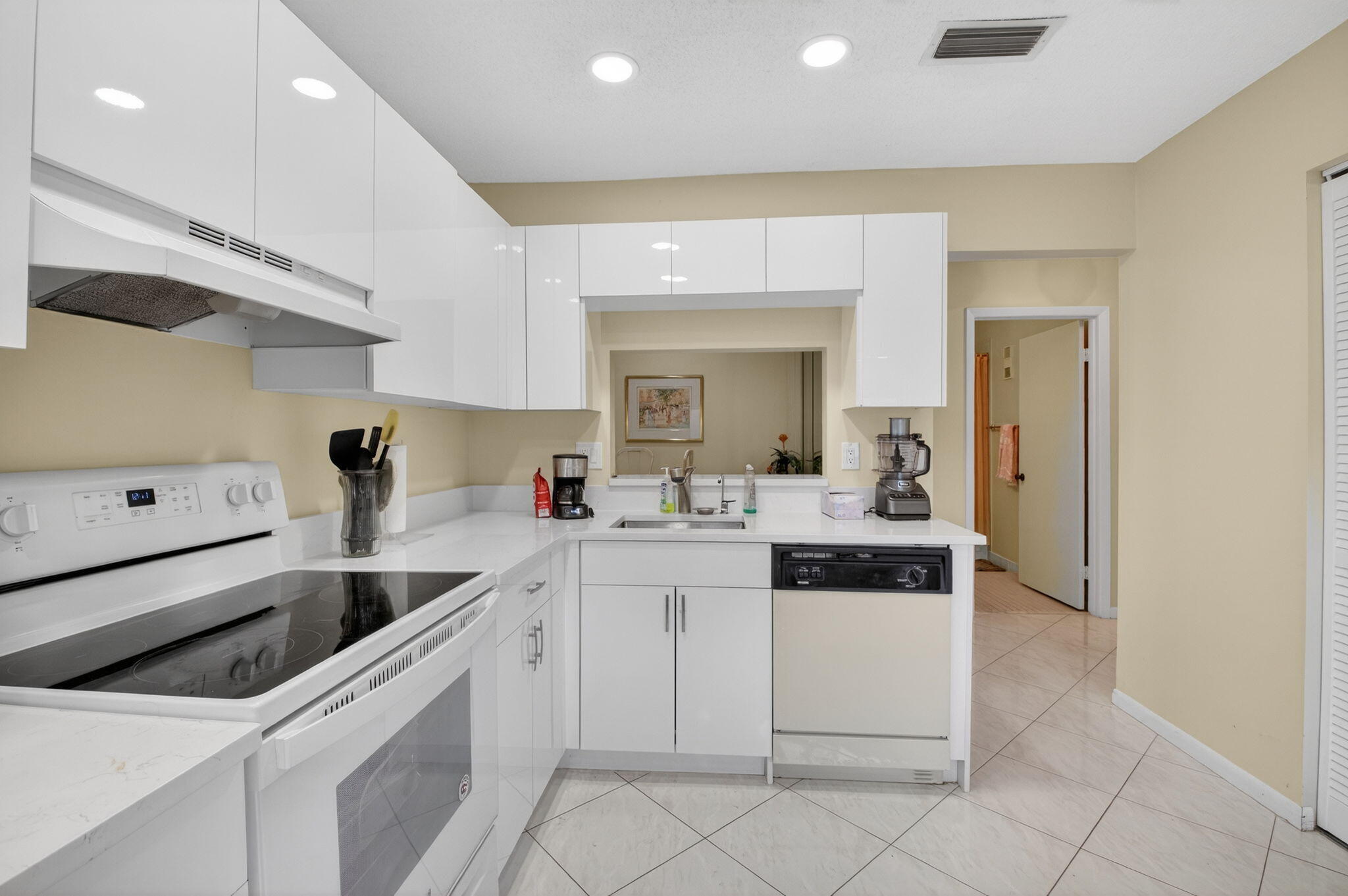 PEMBRIDGE A THRU I - Residential