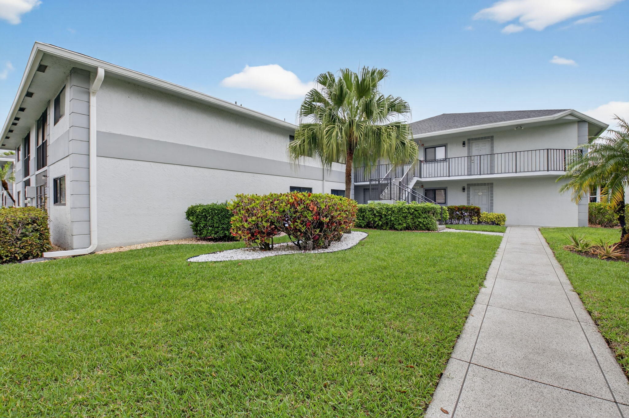 PEMBRIDGE A THRU I - Residential