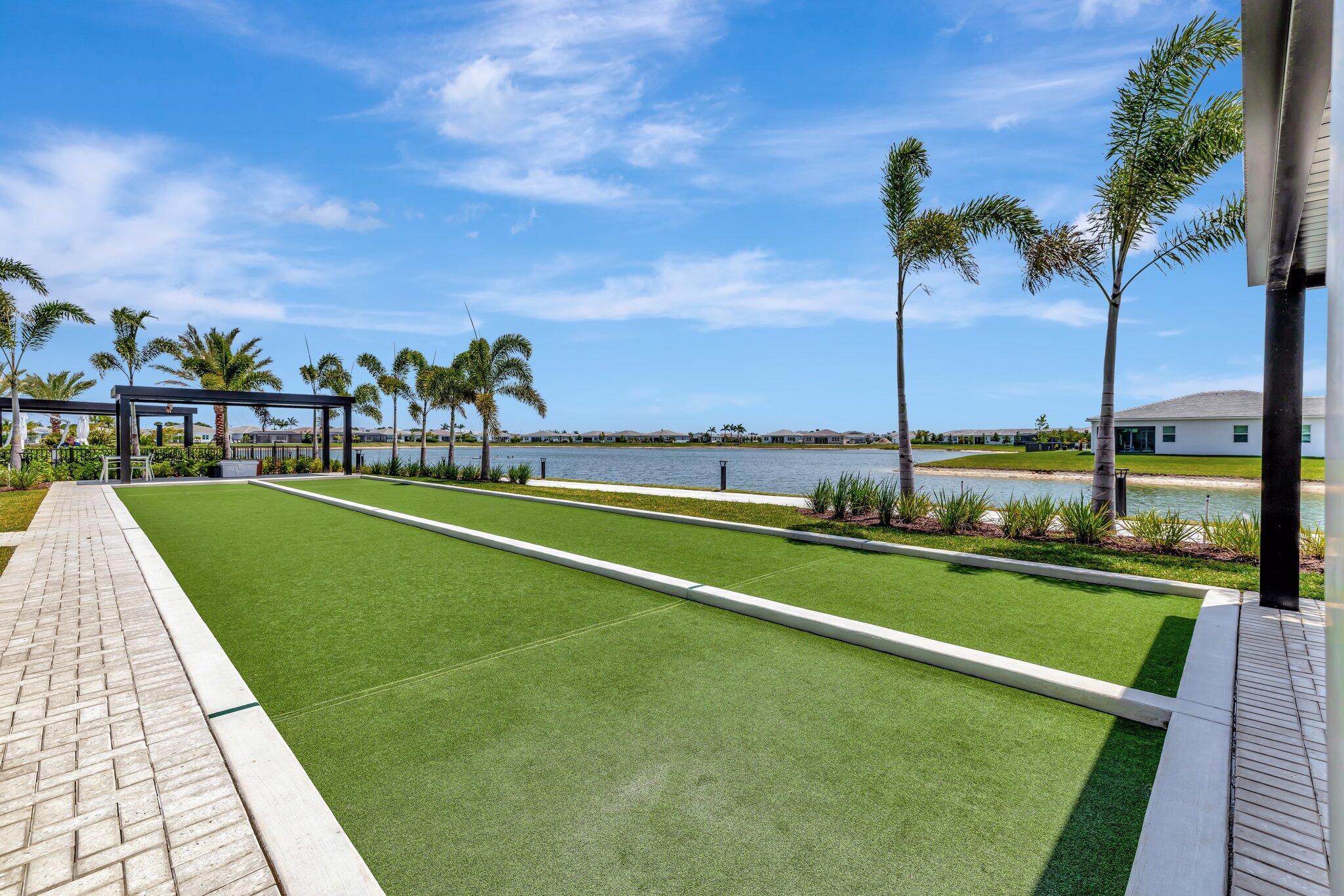 TELARO AT SOUTHERN GROVE - Residential