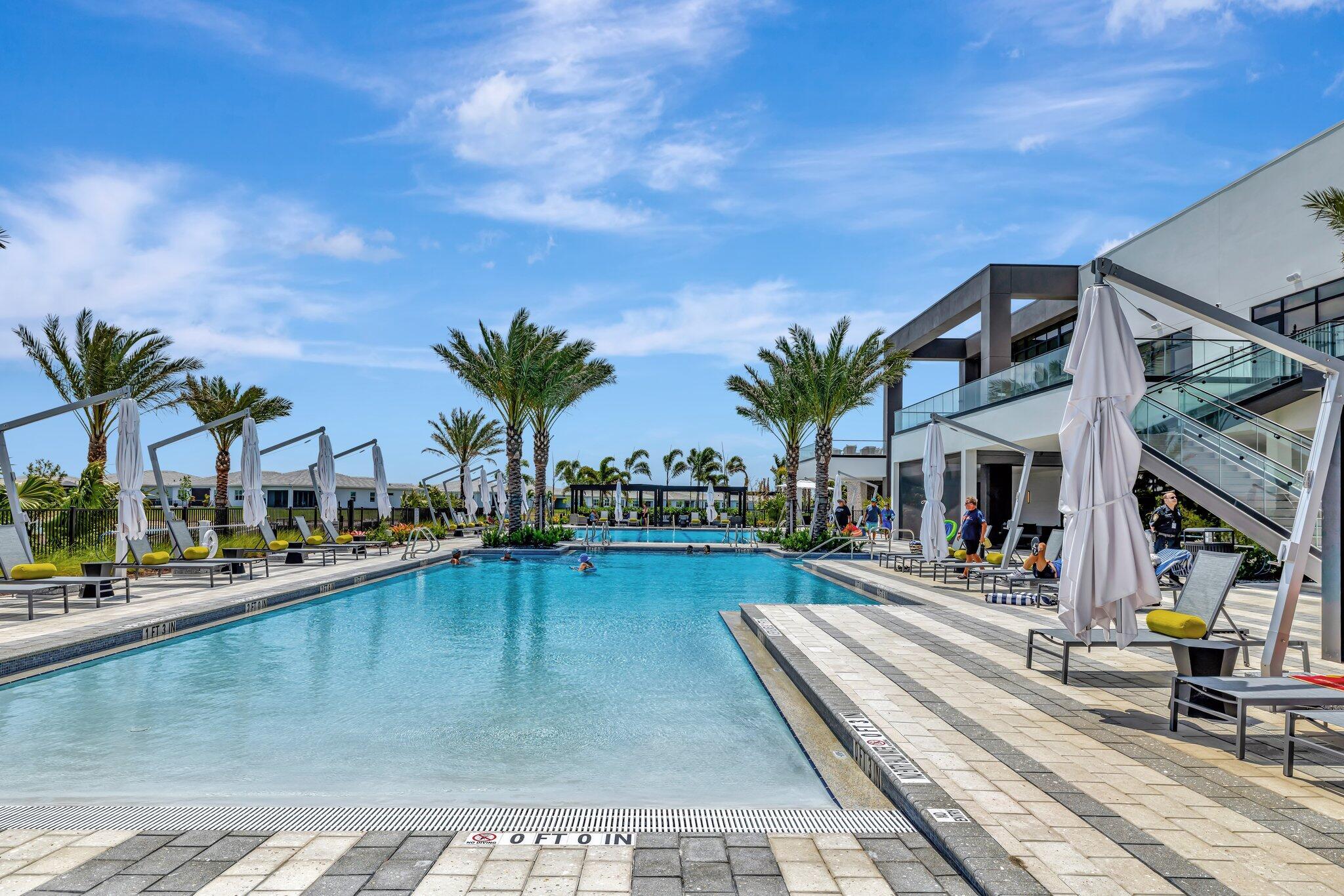 TELARO AT SOUTHERN GROVE - Residential