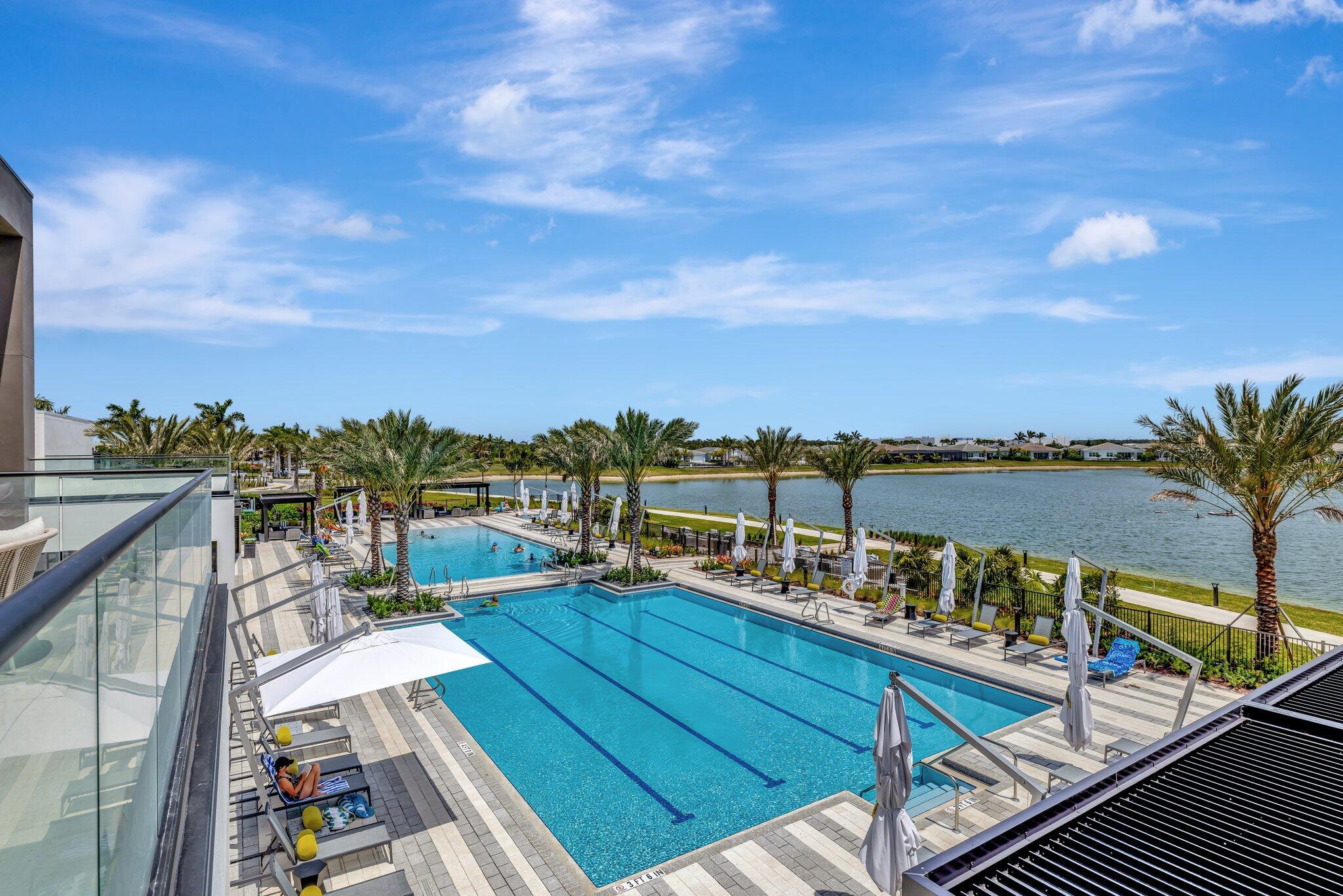 TELARO AT SOUTHERN GROVE - Residential