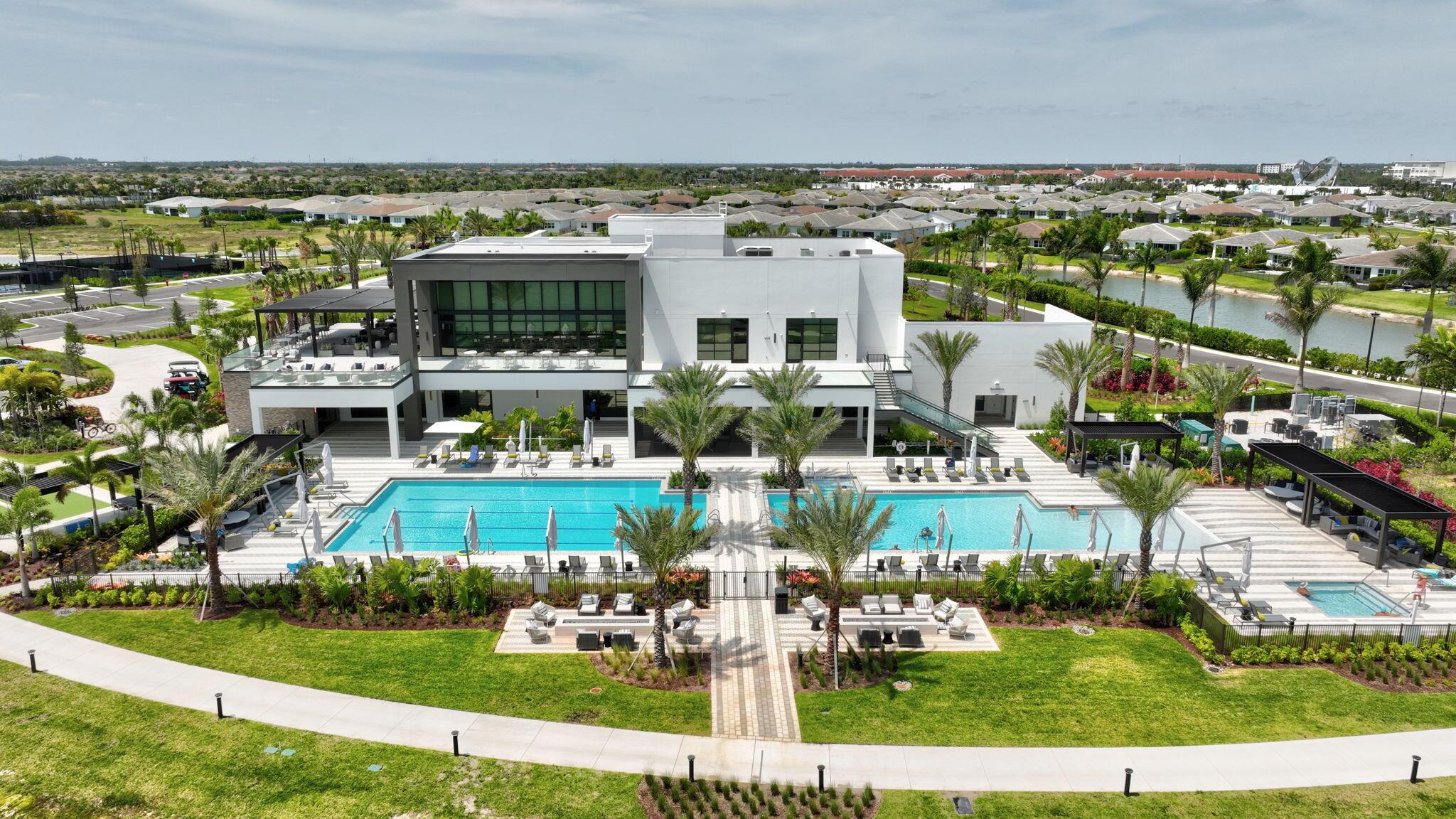 TELARO AT SOUTHERN GROVE - Residential