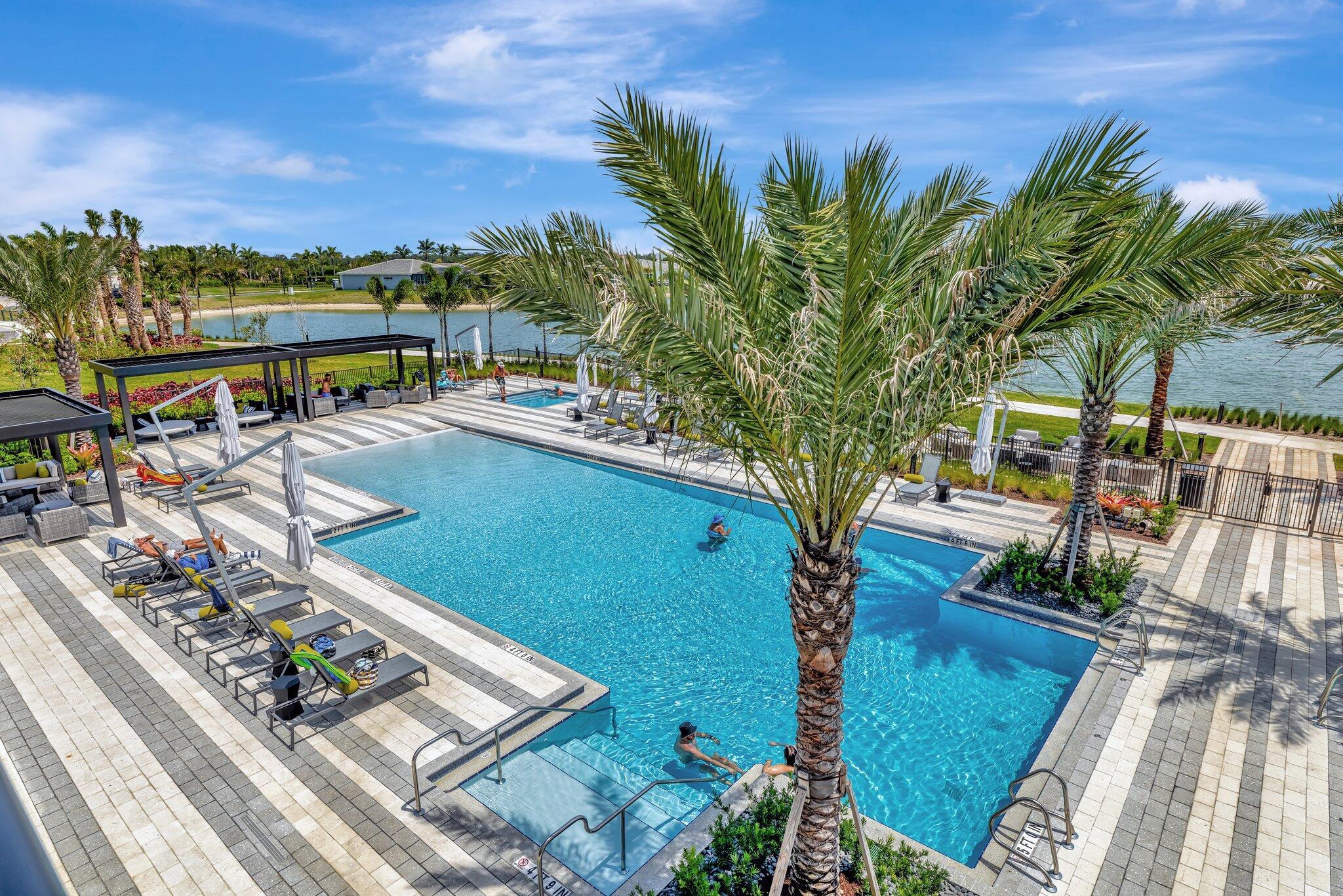 TELARO AT SOUTHERN GROVE - Residential