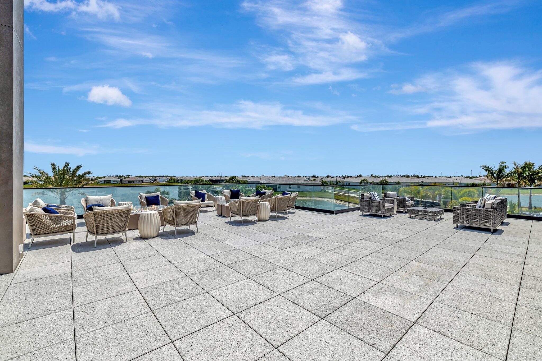 TELARO AT SOUTHERN GROVE - Residential