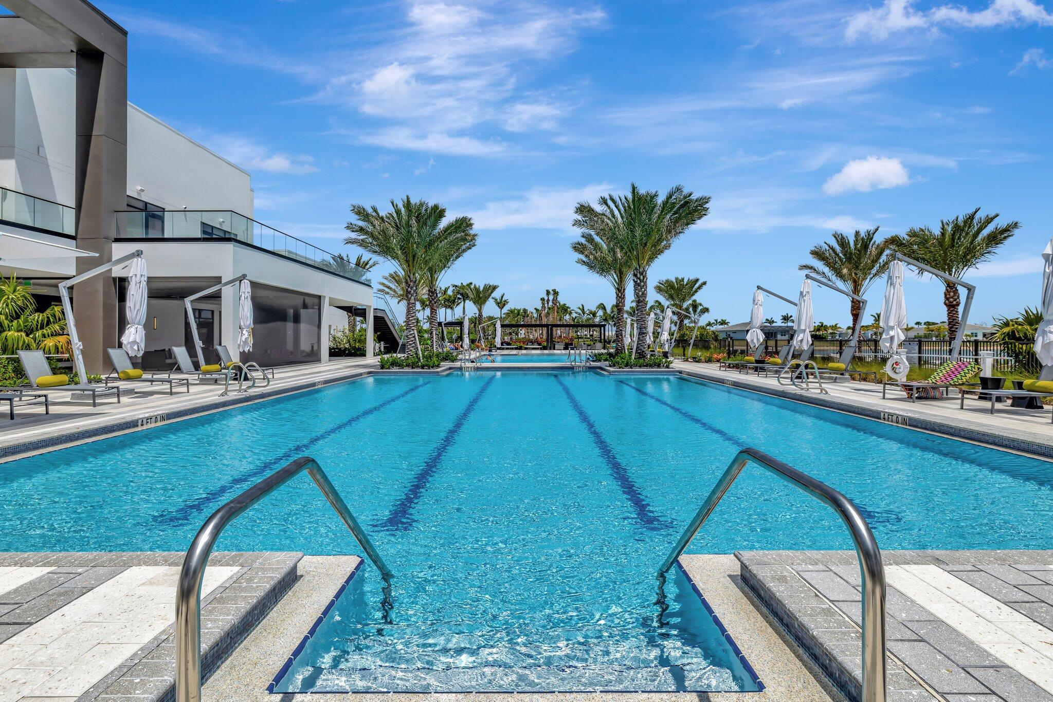 TELARO AT SOUTHERN GROVE - Residential