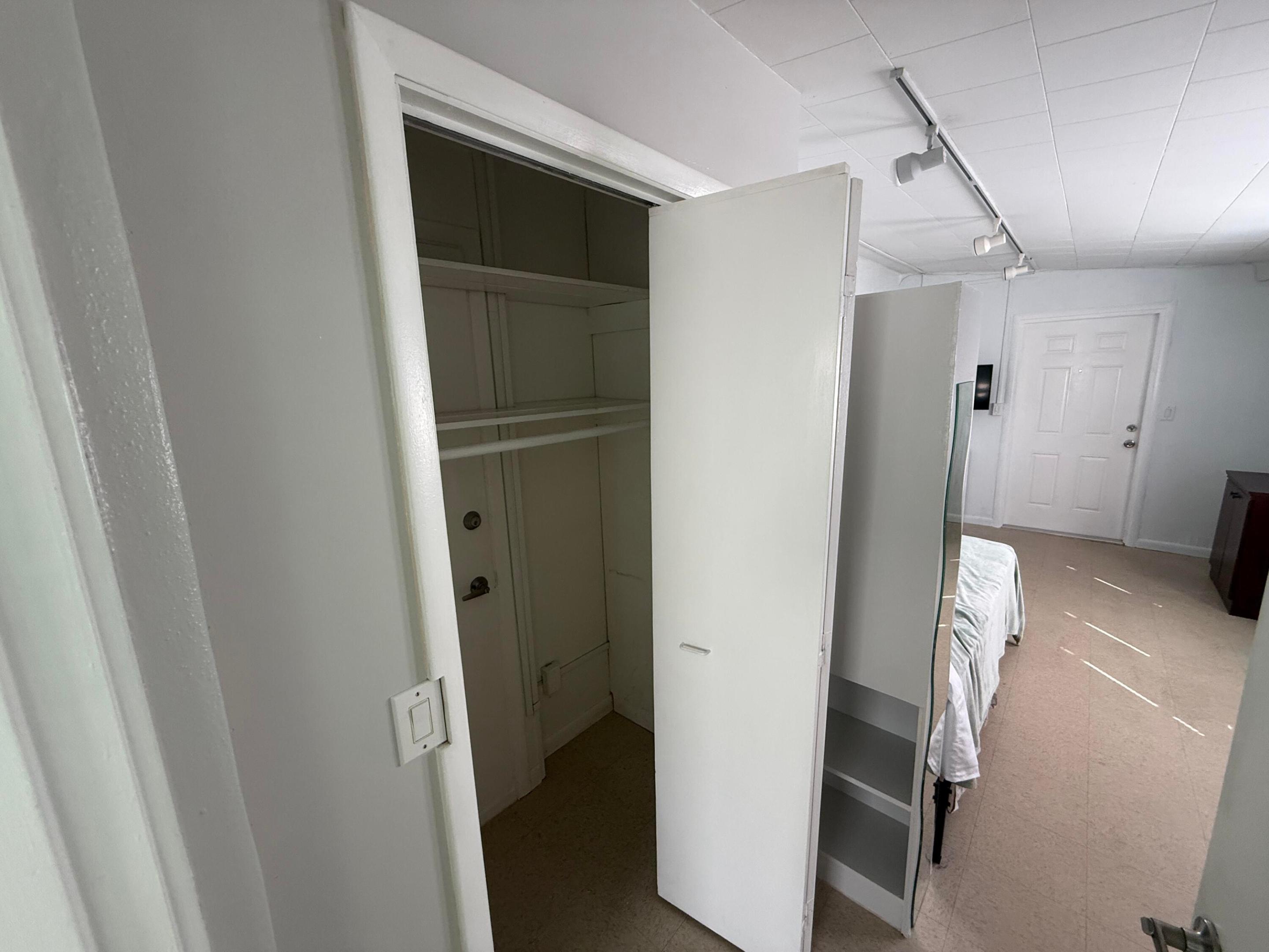 GREYNOLDS HIGHLANDS UNIT 1 - Residential Lease