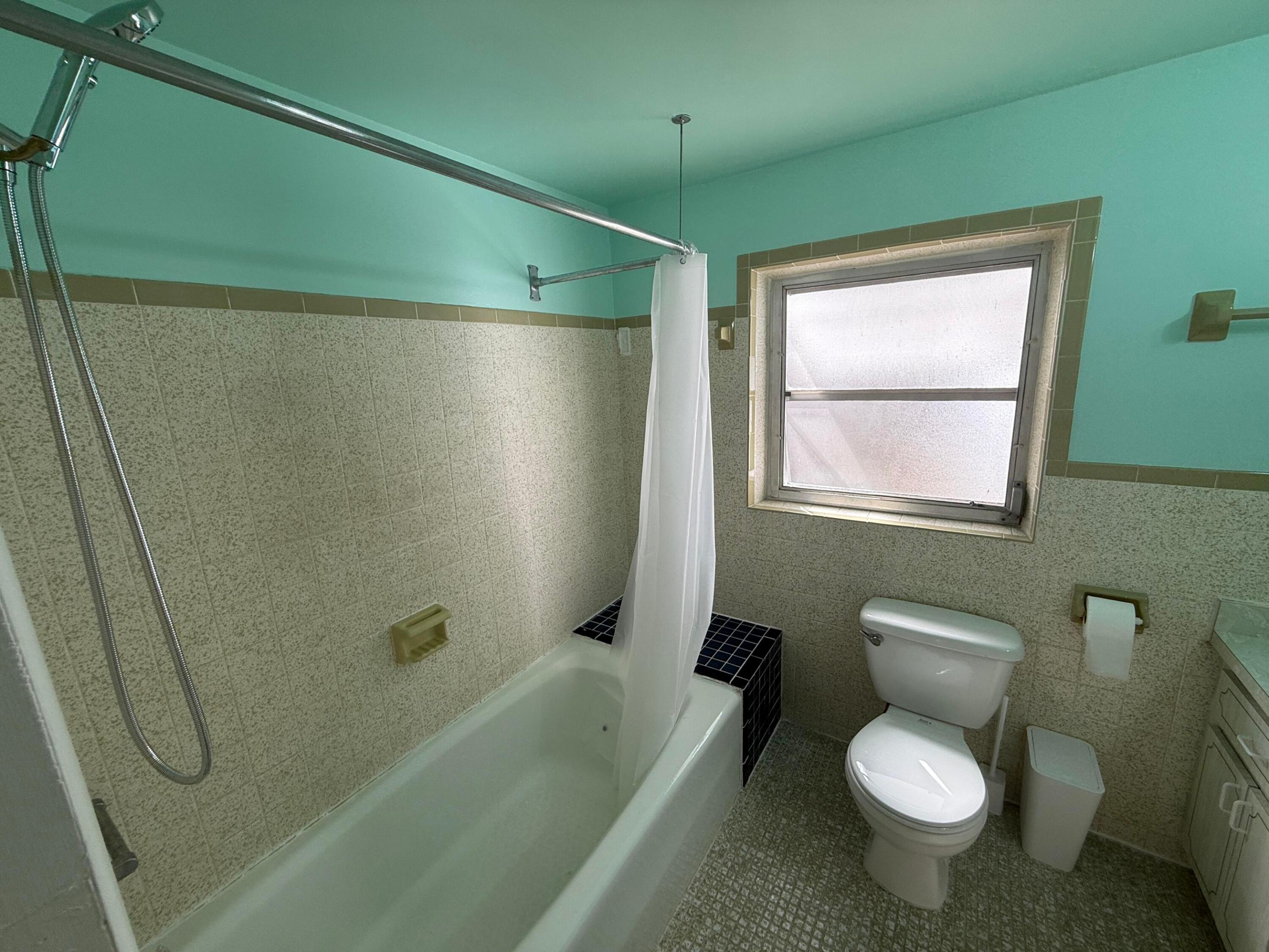 GREYNOLDS HIGHLANDS UNIT 1 - Residential Lease