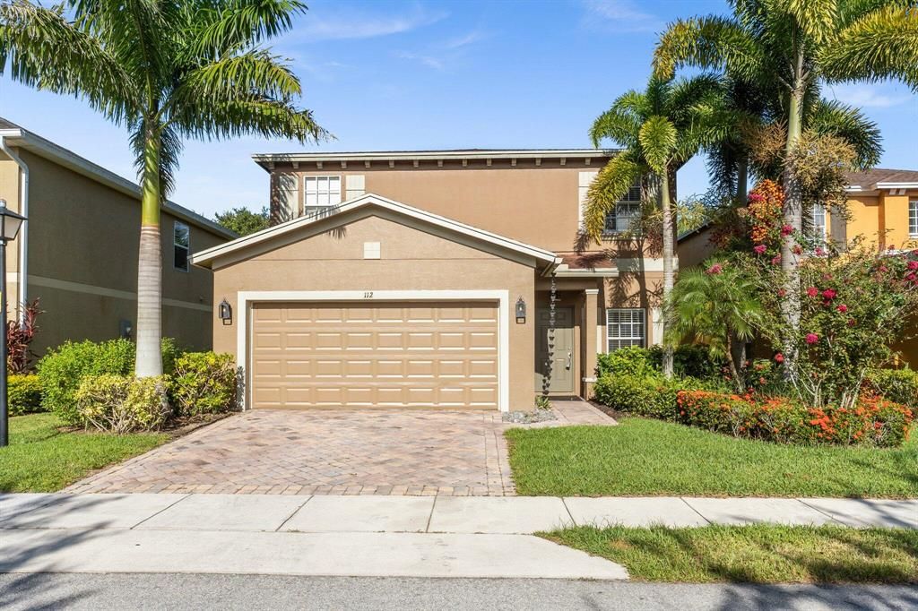 Photo of 112 Blue Grotto Drive Dr, Fort Pierce, FL 34945 (MLS # R10823917)