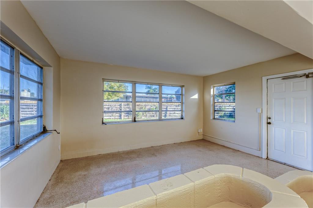 Lighthouse Point Estates - Residential