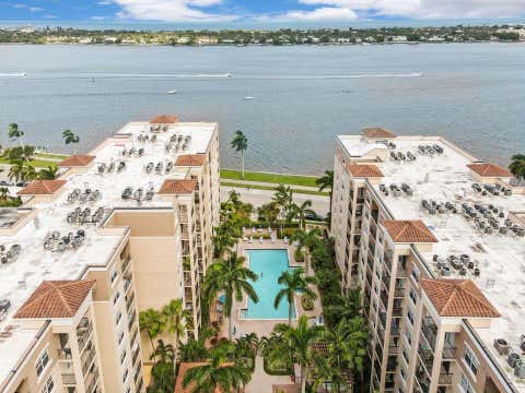 Featured picture for the property R10656698