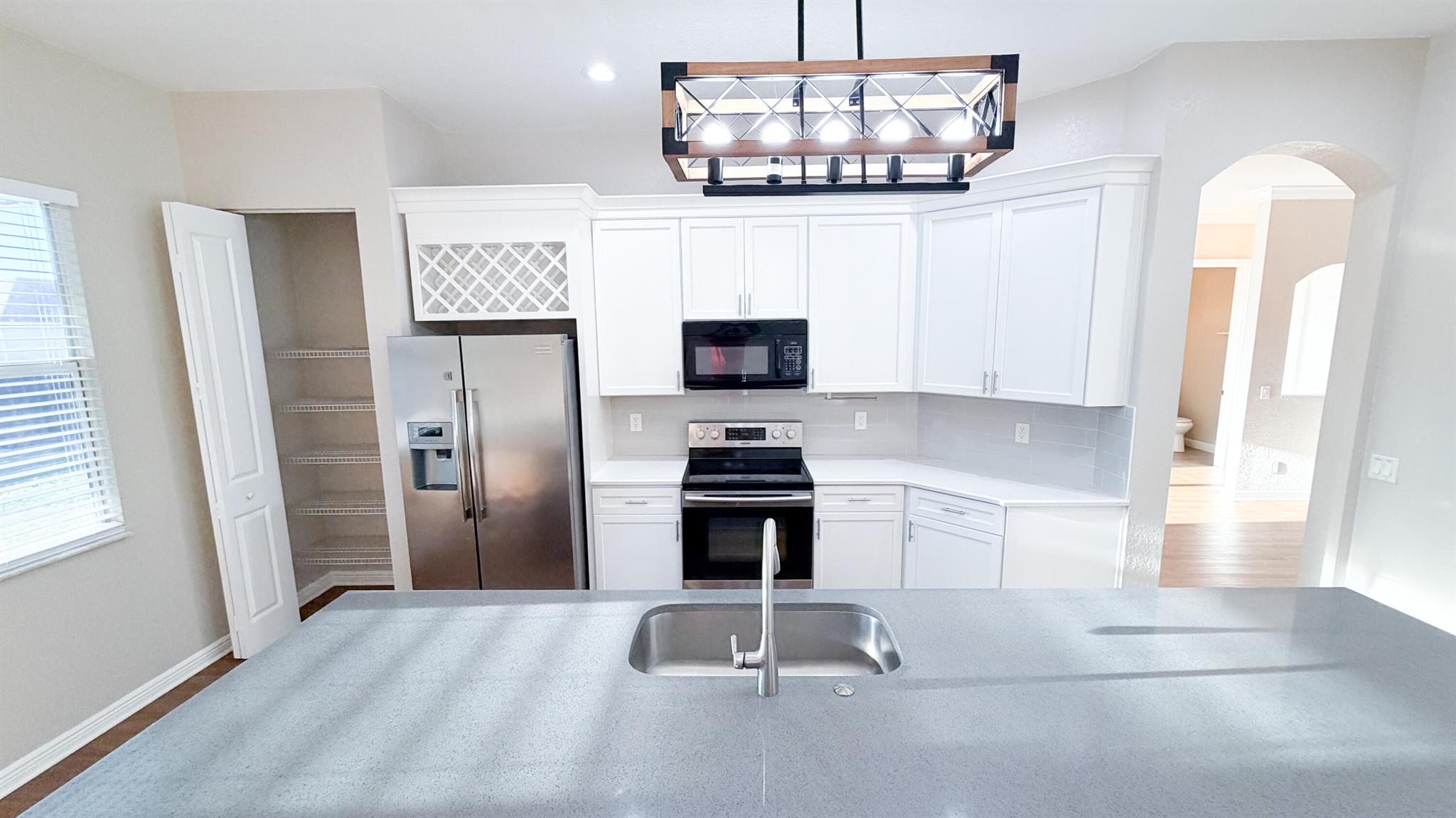 PORT ST LUCIE SECTION 21 - Residential Lease