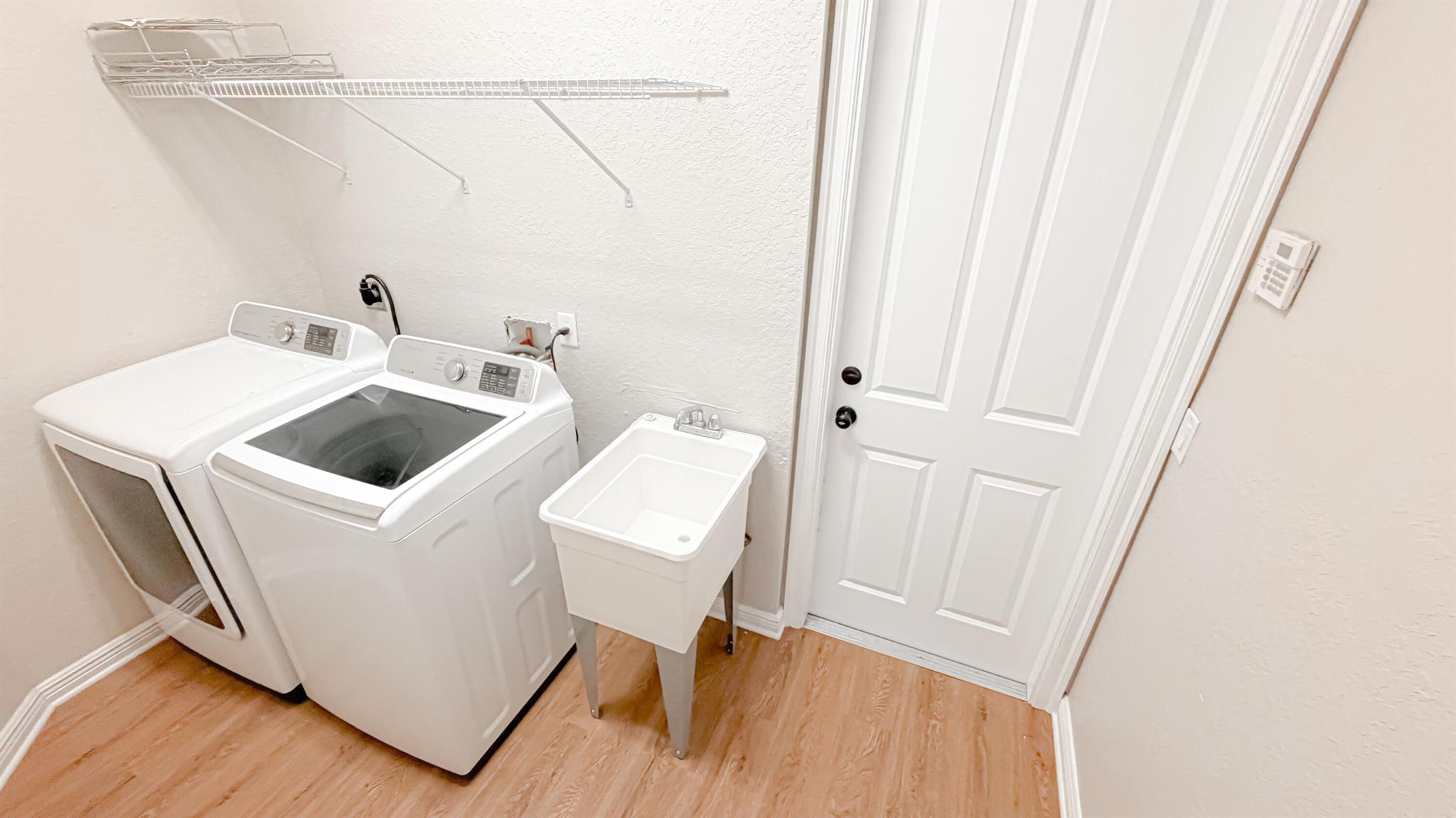 PORT ST LUCIE SECTION 21 - Residential Lease