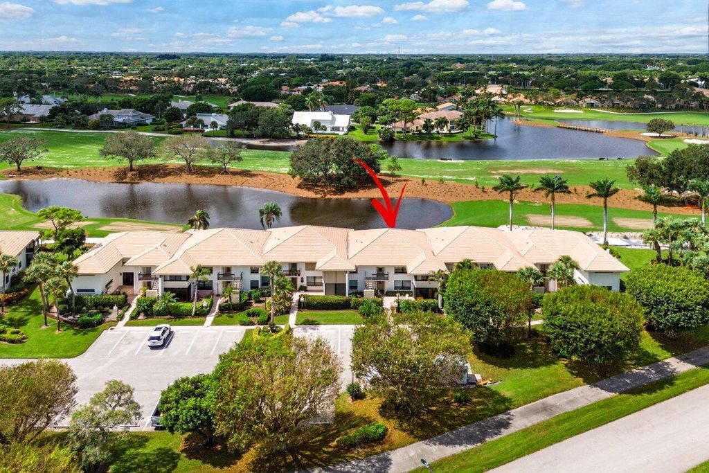 Photo of 10677 Quail Covey Road #Azalea, Boynton Beach, FL 33436 (MLS # R11024108)