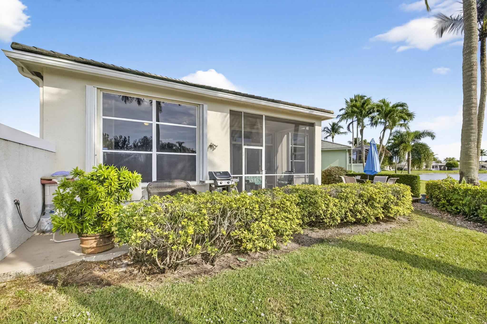ABERDEEN /CARRINGTON LAKE - Residential