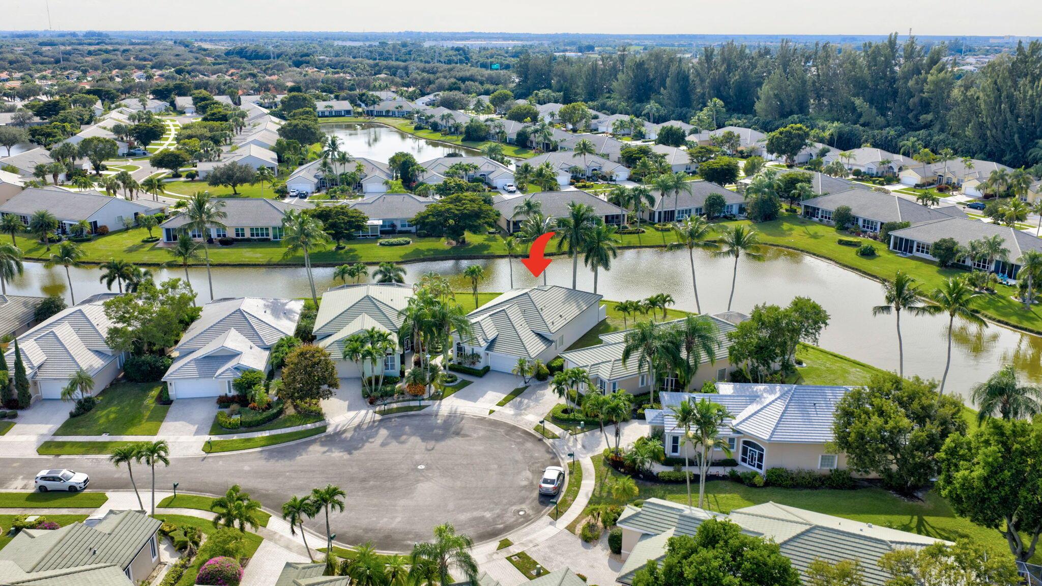 ABERDEEN /CARRINGTON LAKE - Residential