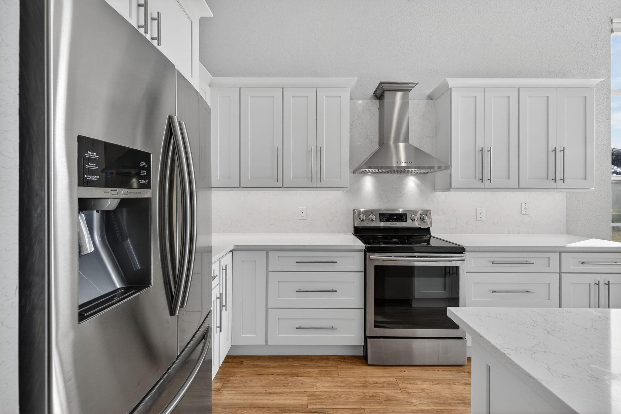 ABERDEEN /CARRINGTON LAKE - Residential