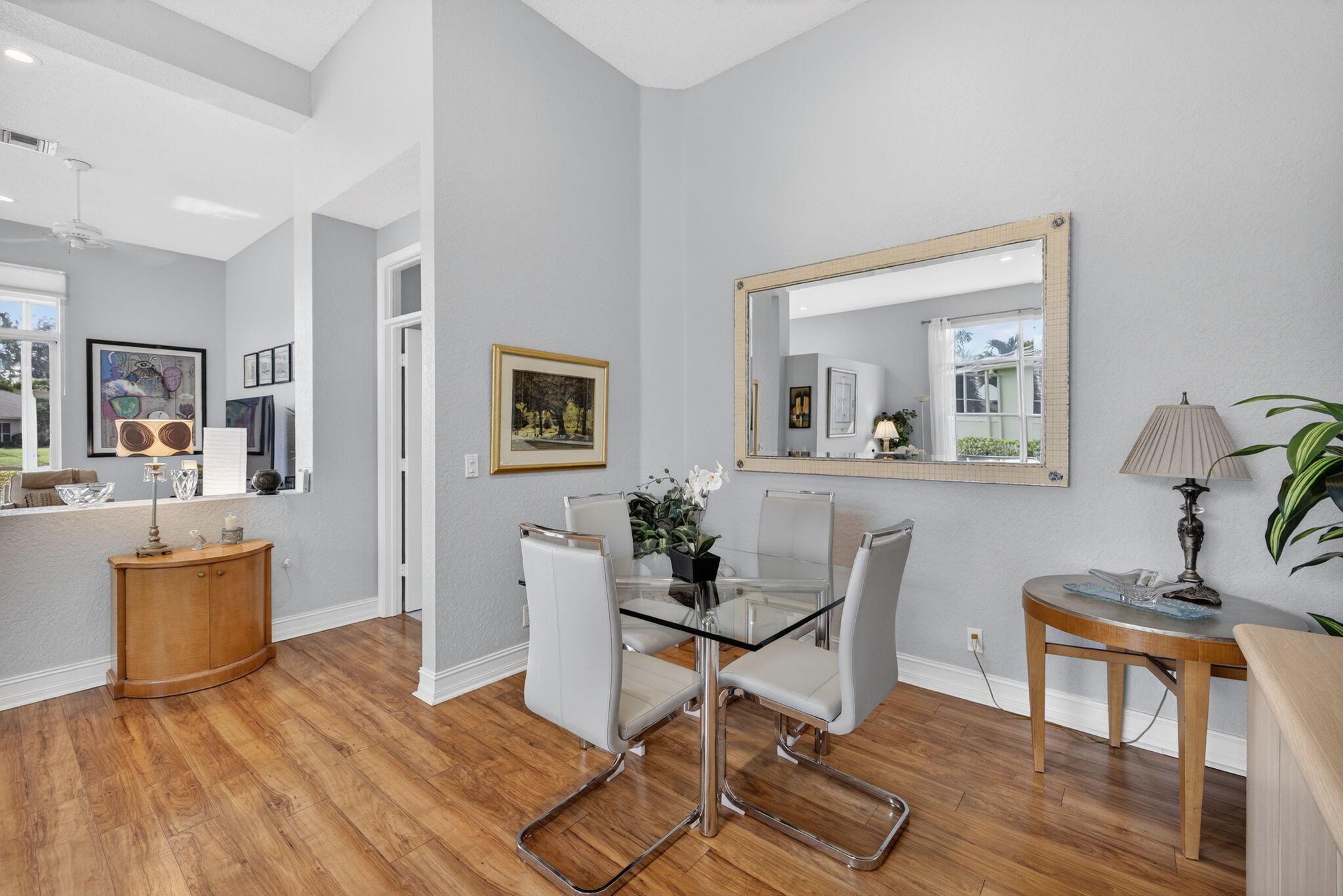 ABERDEEN /CARRINGTON LAKE - Residential