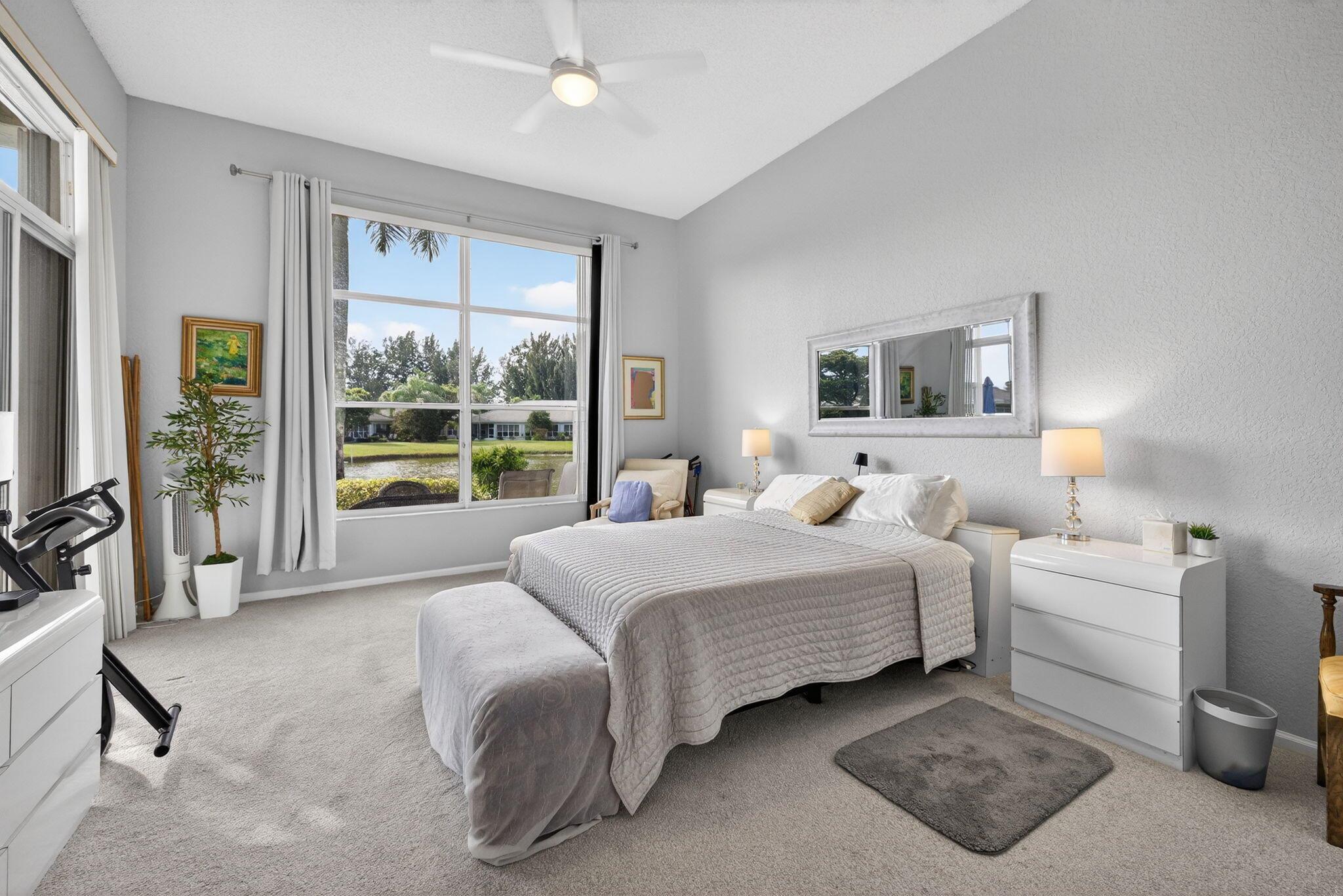 ABERDEEN /CARRINGTON LAKE - Residential