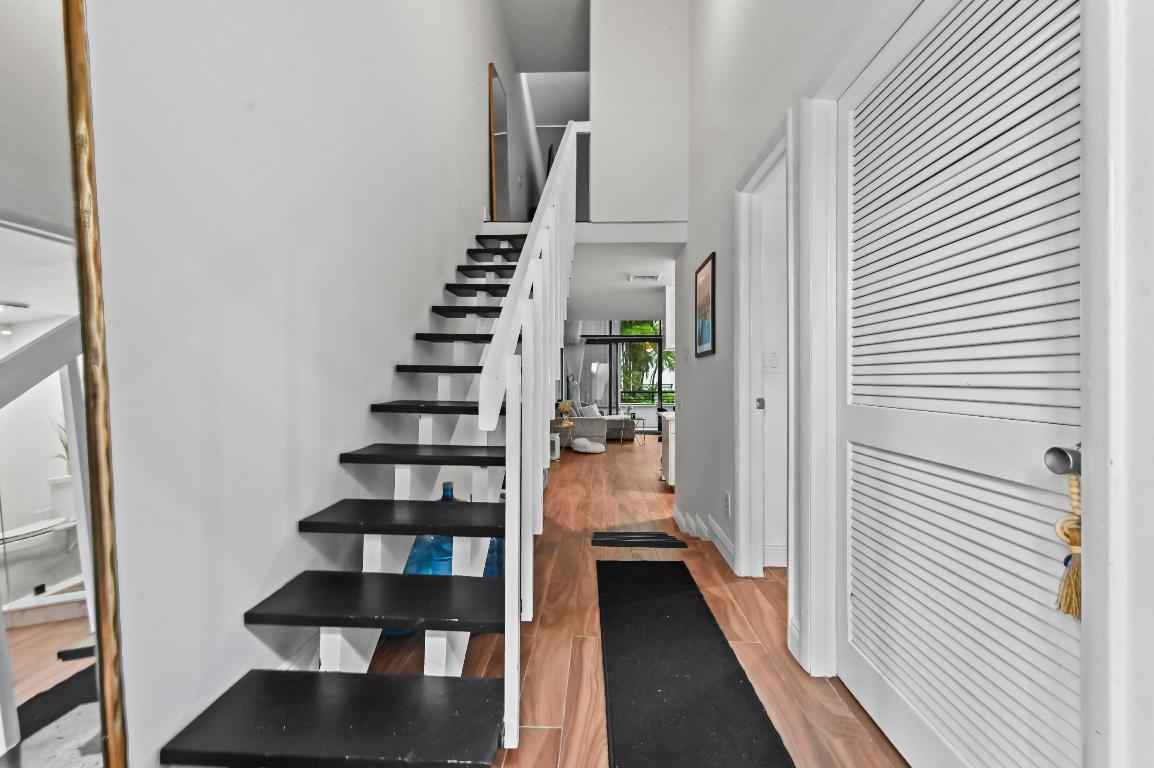 3589 S Ocean Boulevard 26