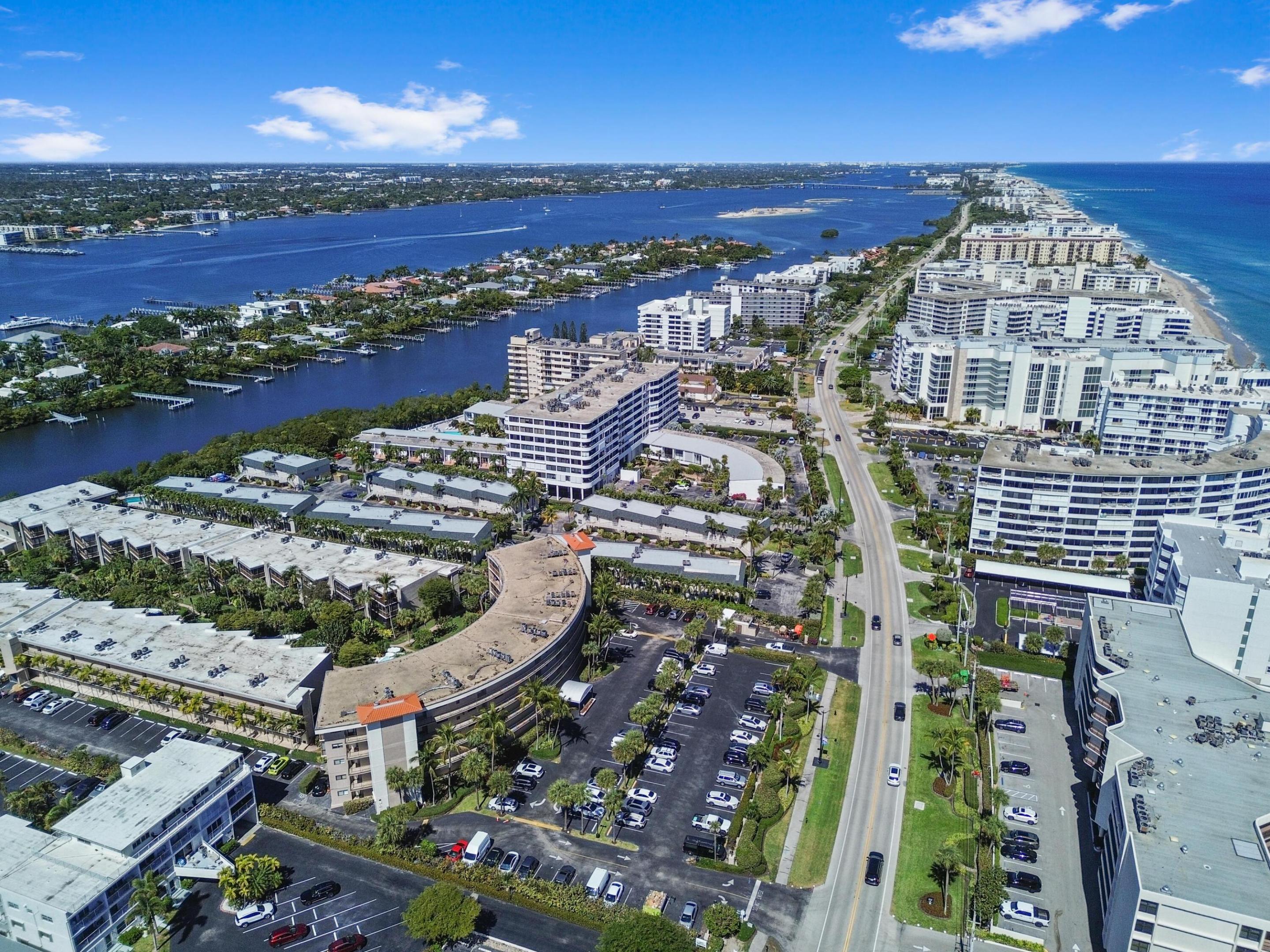 MAYFAIR HOUSE CONDO - Residential