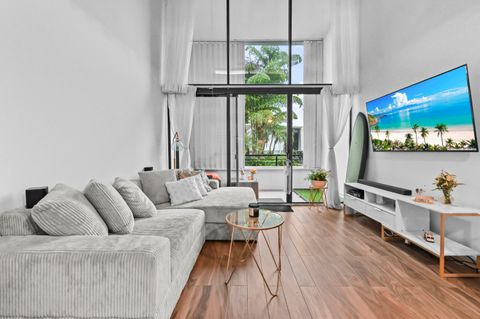 3589 S Ocean Boulevard 26 South Palm Beach FL 33480