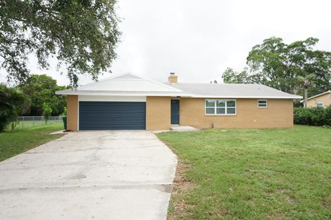 A home in Mangonia Park