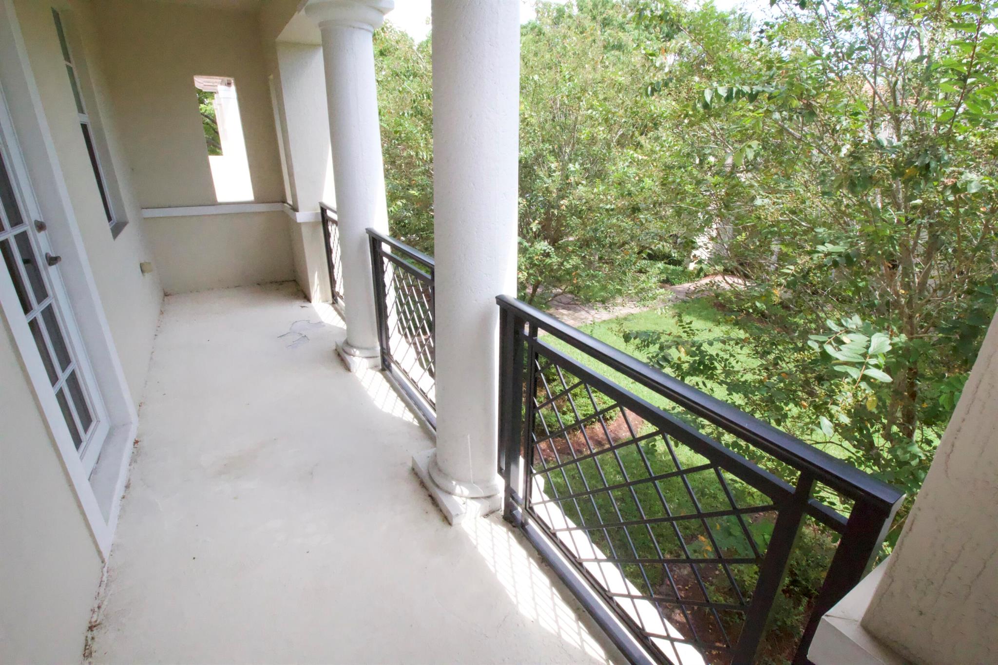 PENINSULA VILLAGE GREENS - Residential Lease