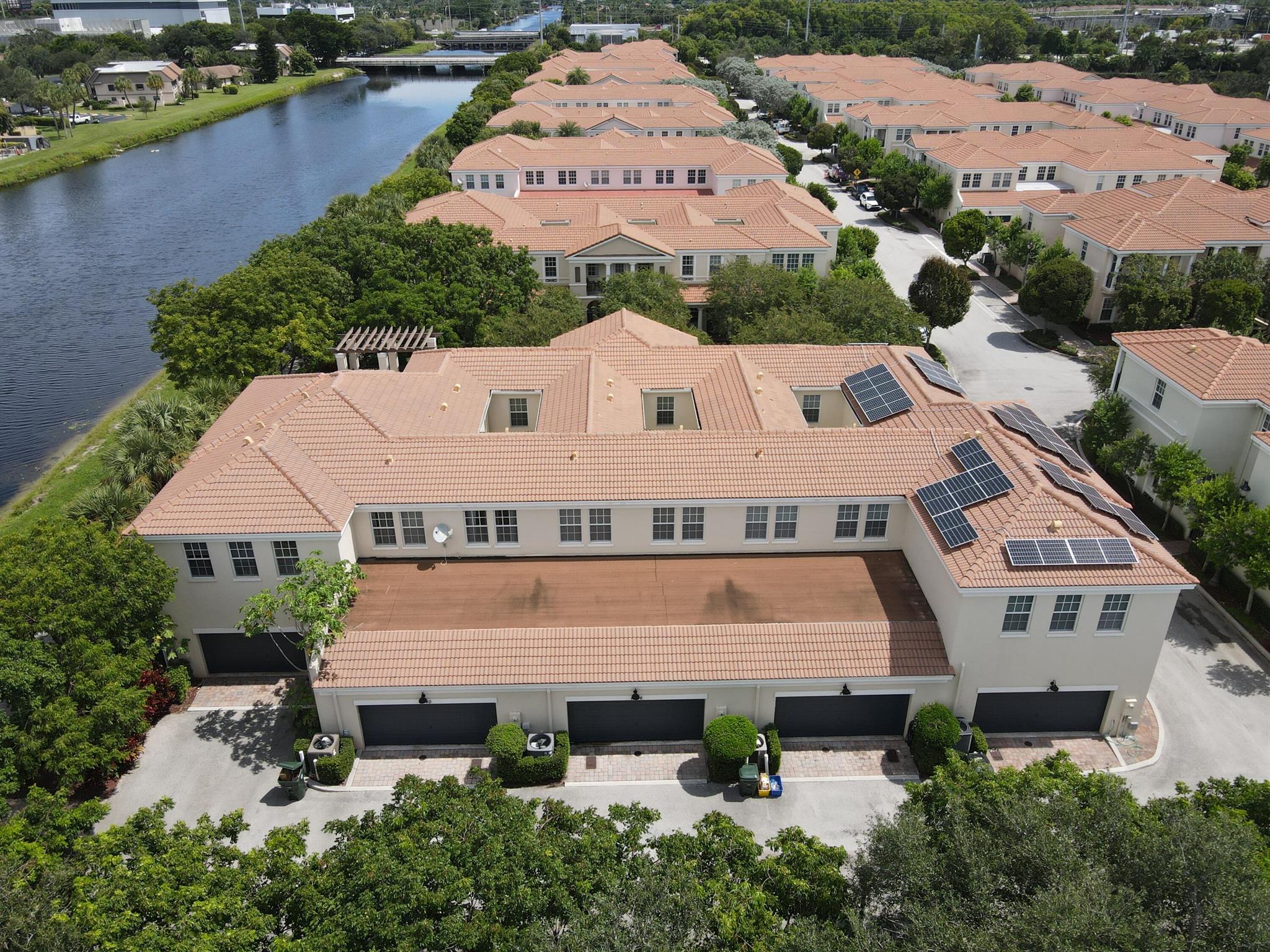 PENINSULA VILLAGE GREENS - Residential Lease