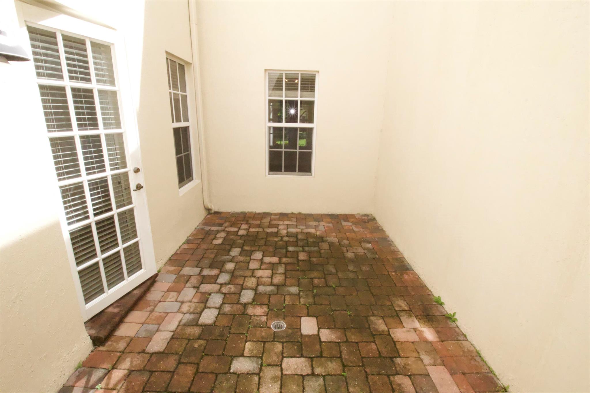 PENINSULA VILLAGE GREENS - Residential Lease