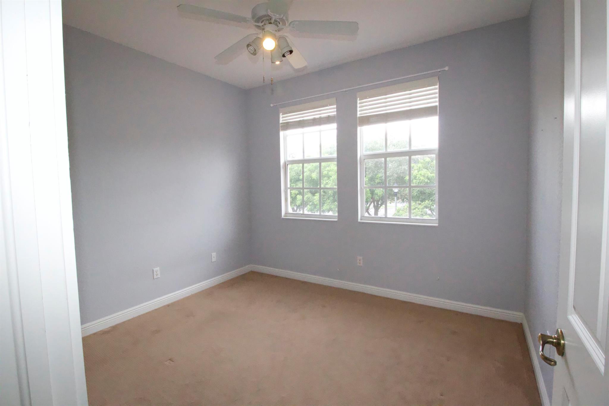 PENINSULA VILLAGE GREENS - Residential Lease