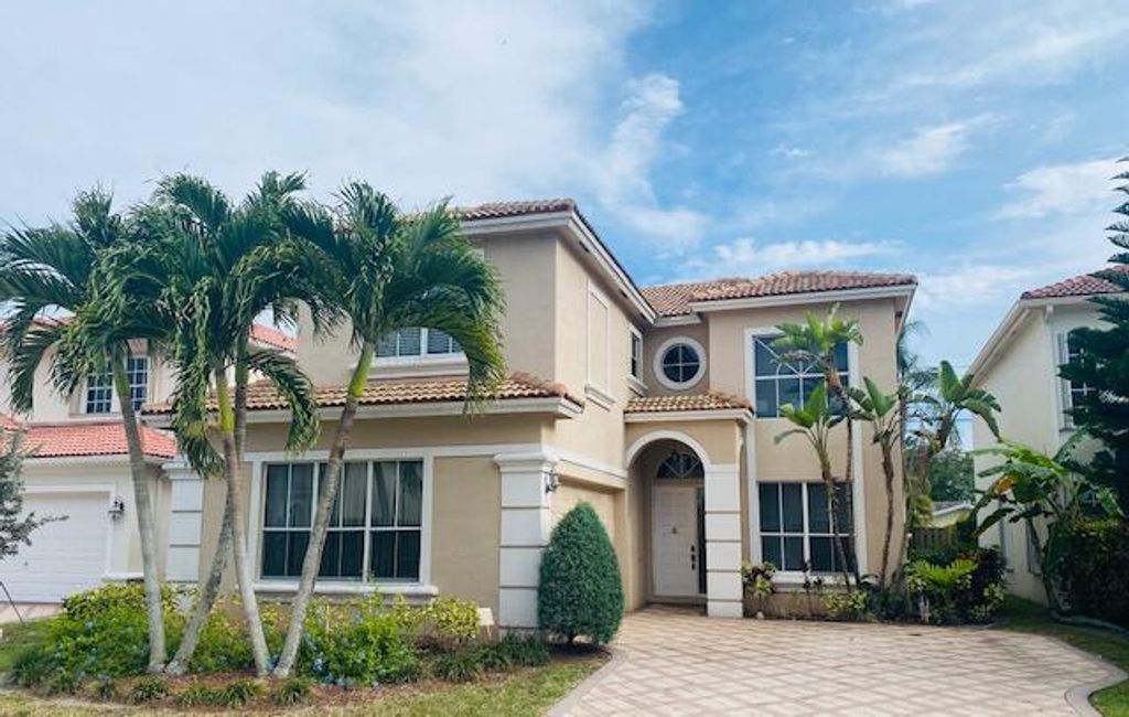 Photo of 9744 Vineyard Court, Boca Raton, FL 33428 (MLS # R10792156)