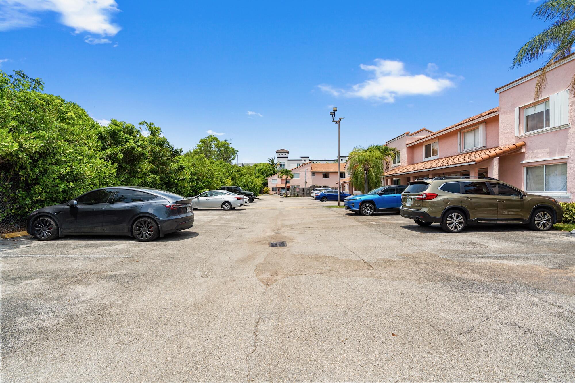 DORAL COURT CONDO - Residential