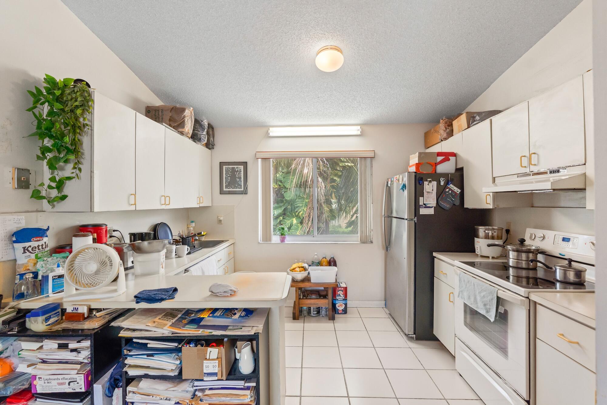 DORAL COURT CONDO - Residential