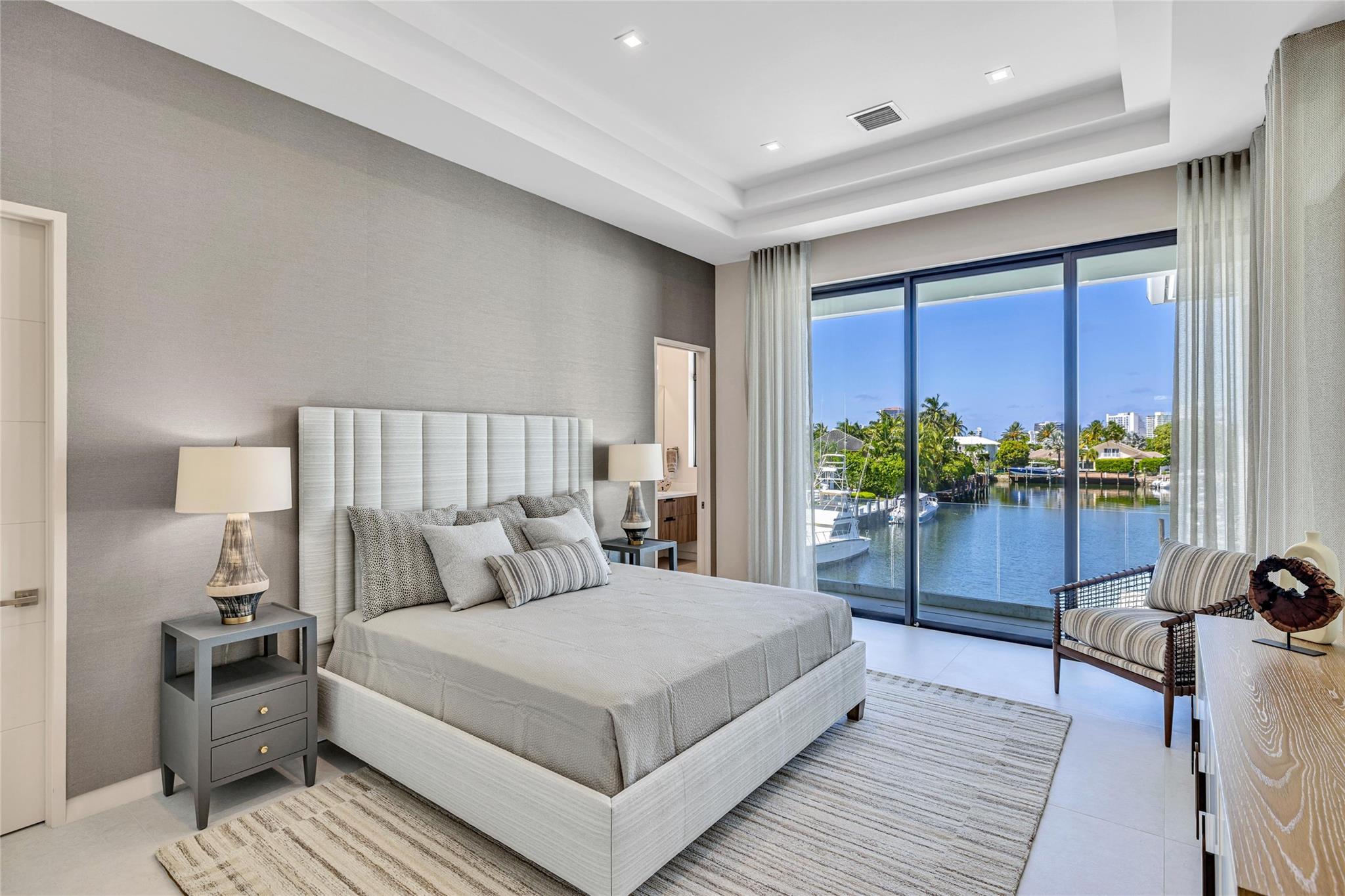 Isla Bahia 47-27 B - Residential