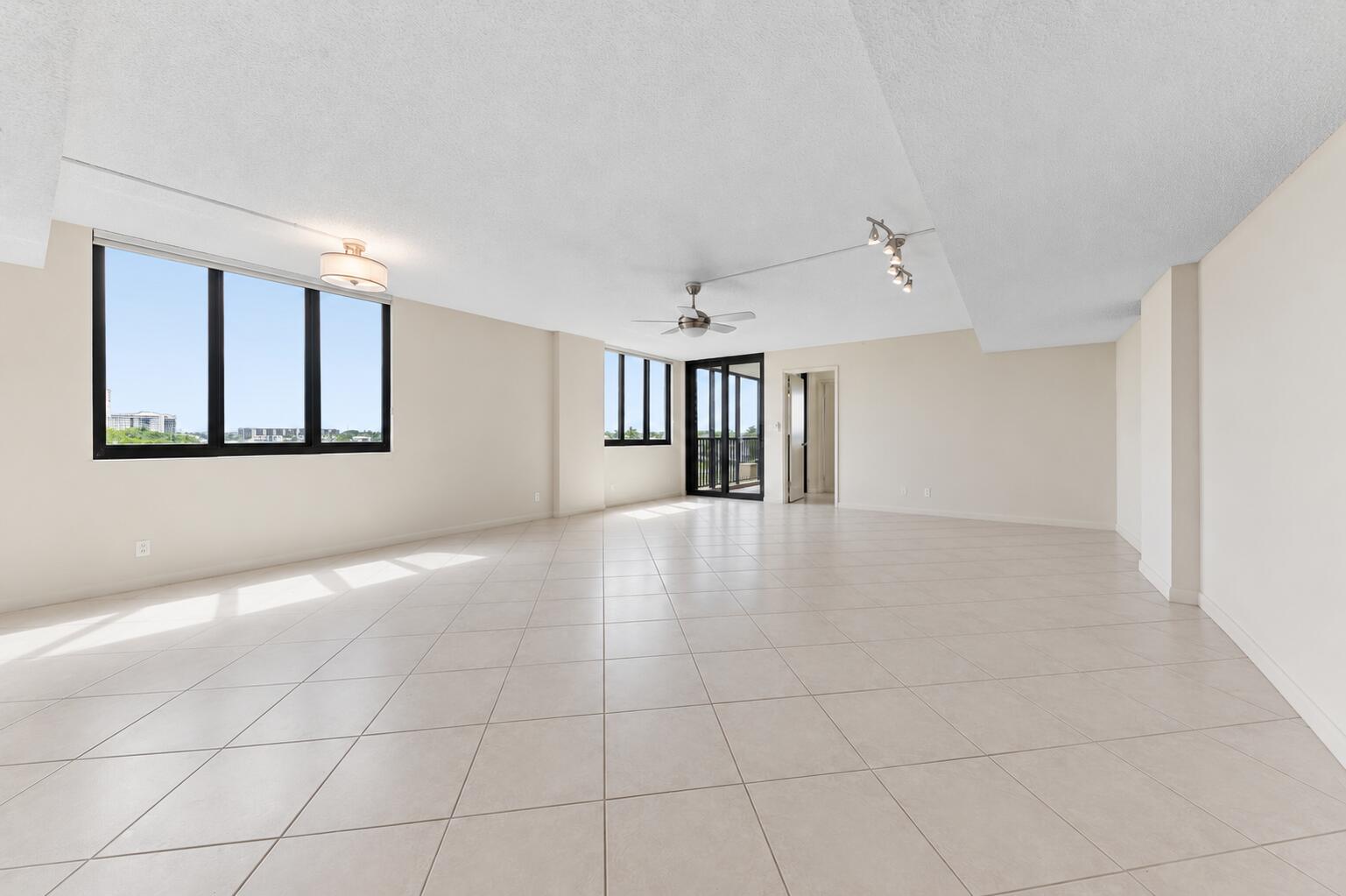 3420 S Ocean Boulevard 5z