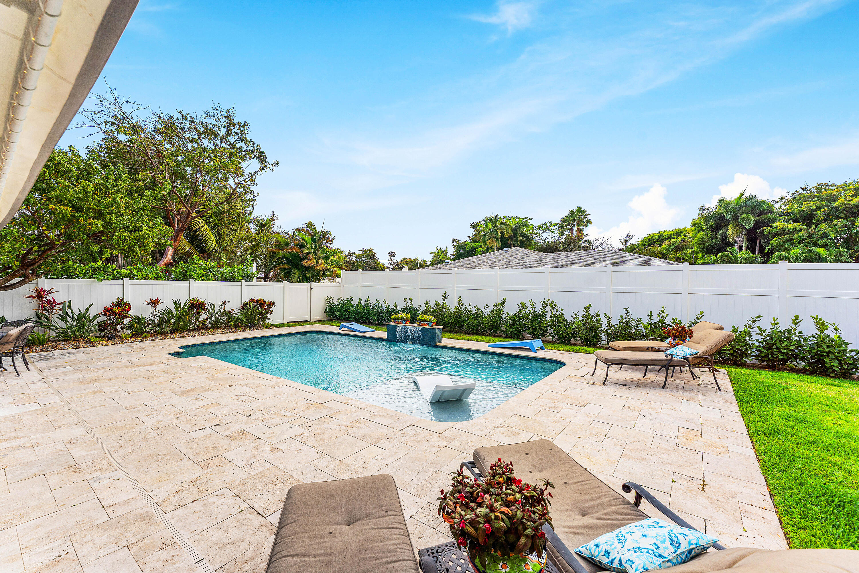 S/D OF 8-46-43 - Residential Lease