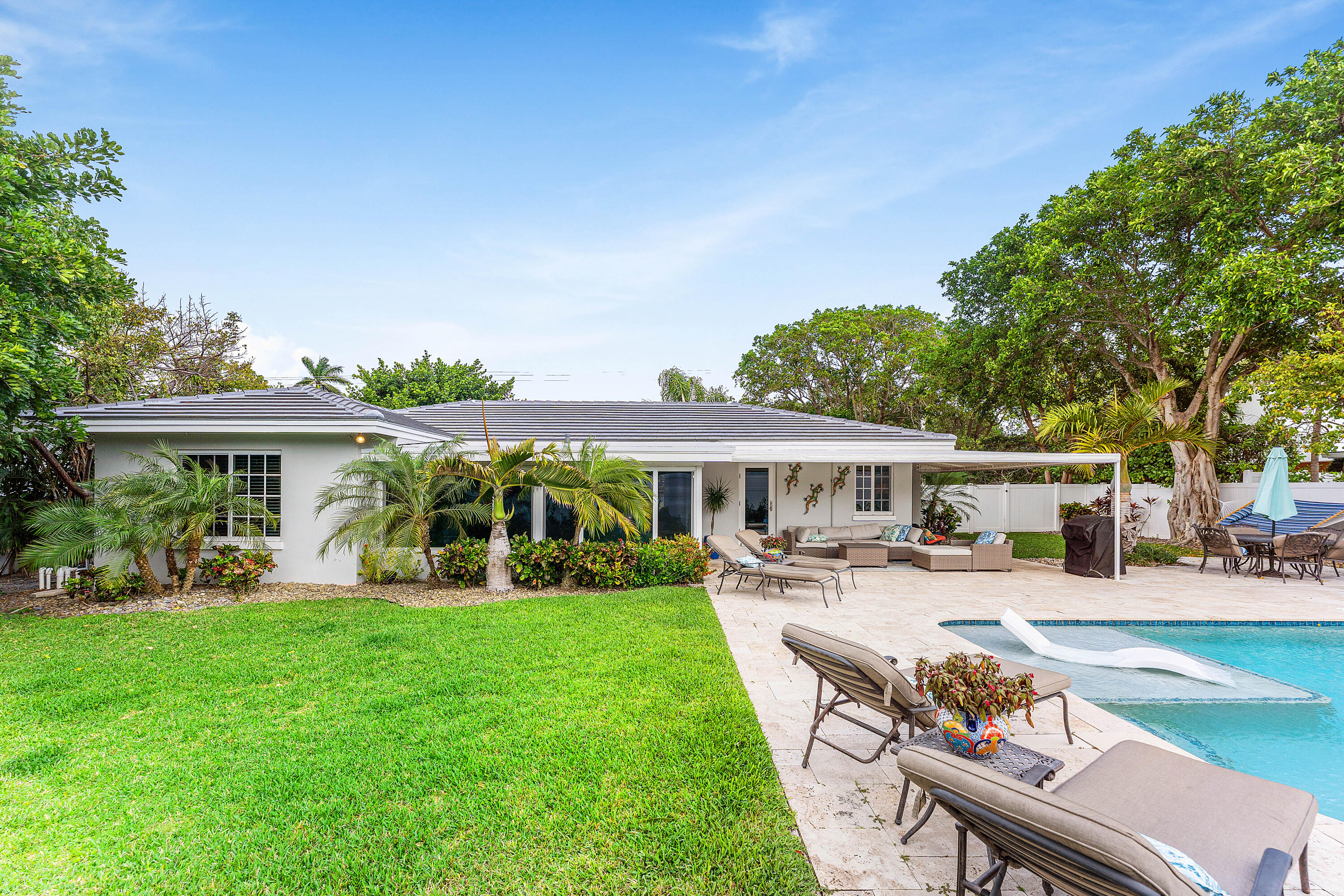 S/D OF 8-46-43 - Residential Lease