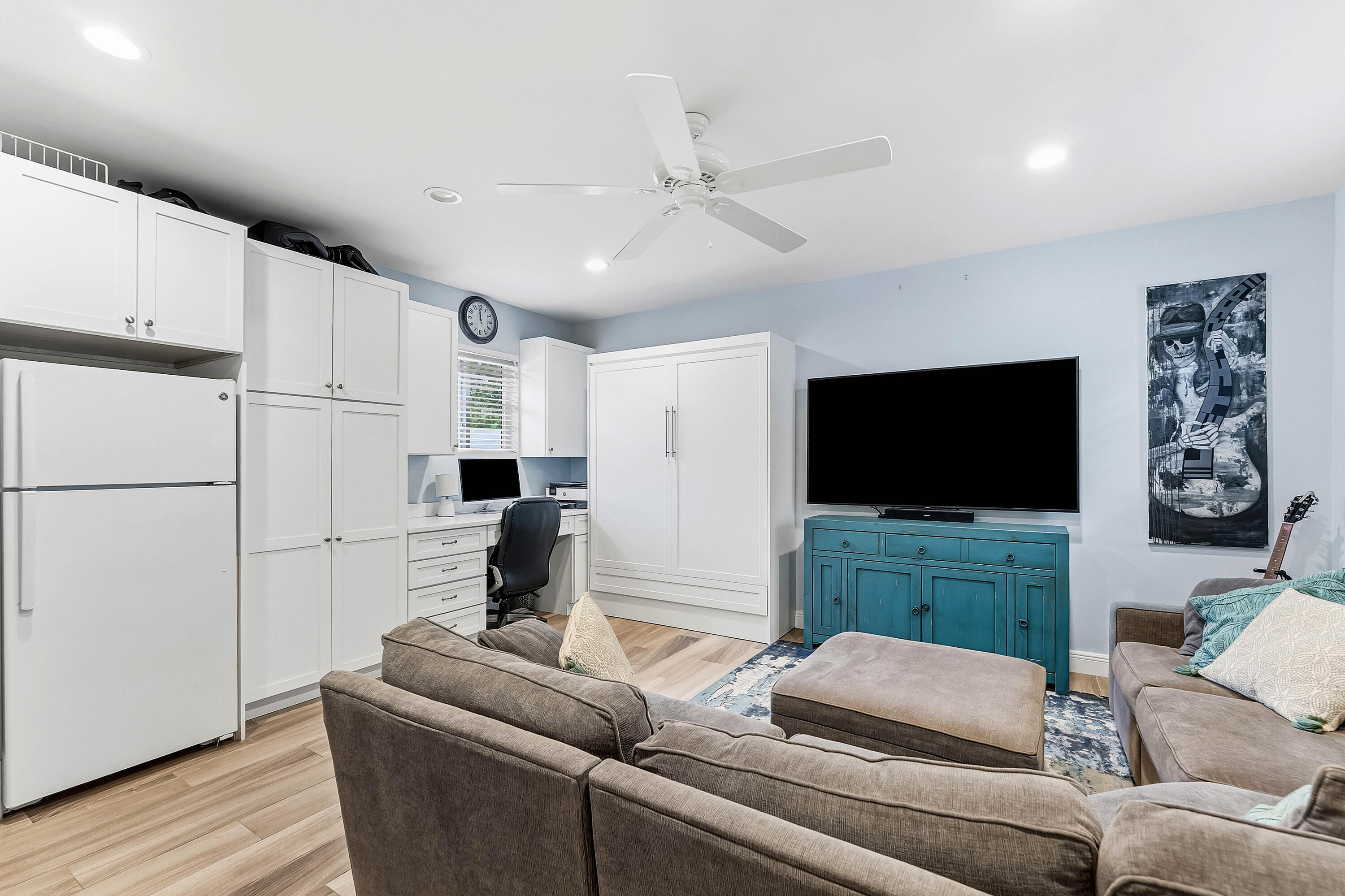 S/D OF 8-46-43 - Residential Lease