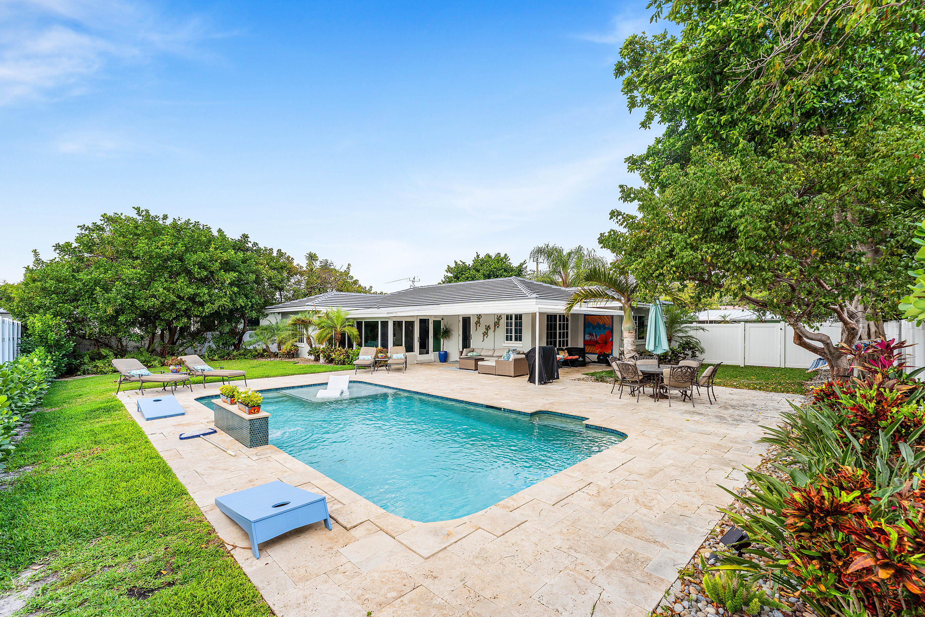 S/D OF 8-46-43 - Residential Lease