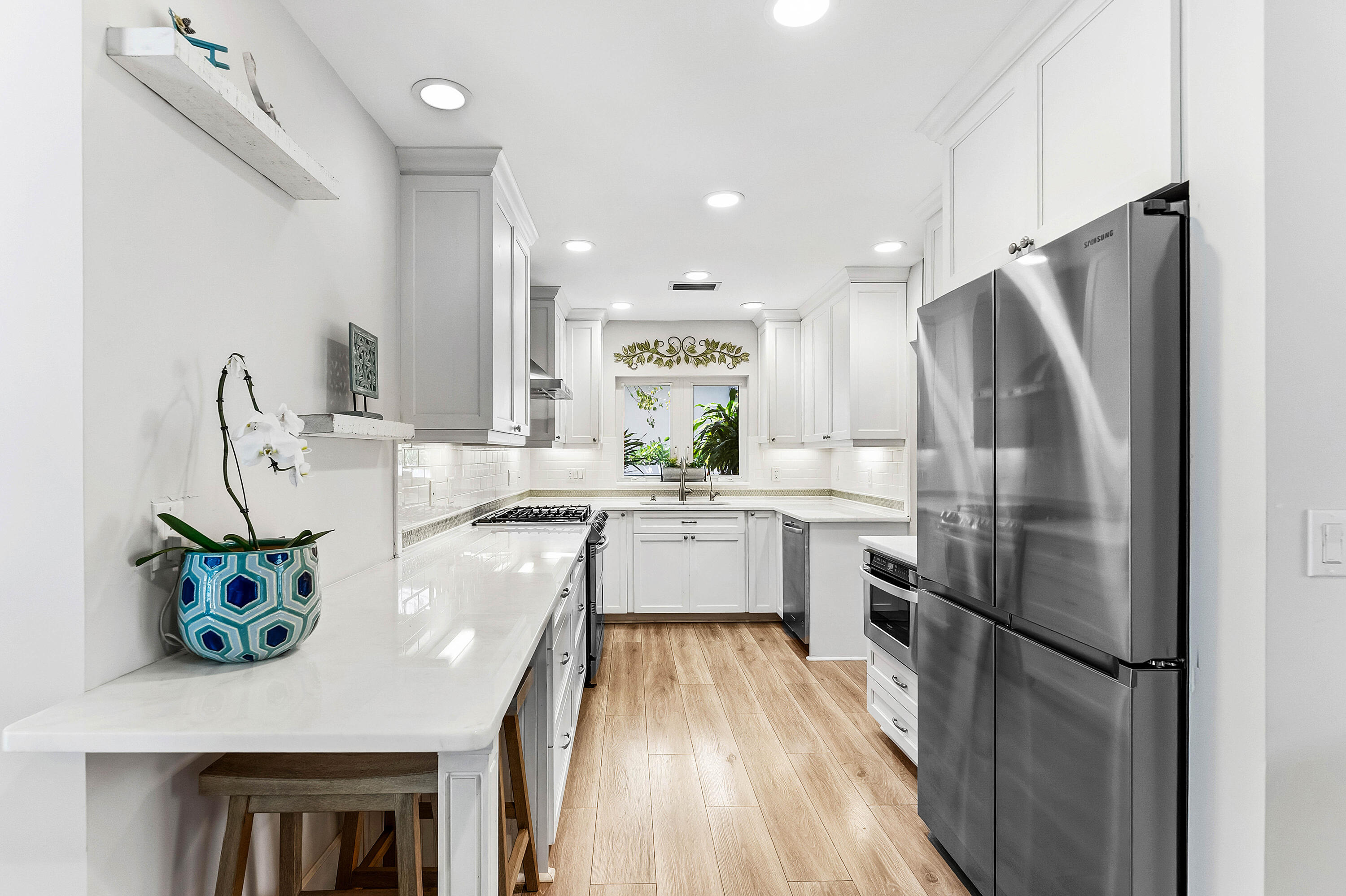 S/D OF 8-46-43 - Residential Lease