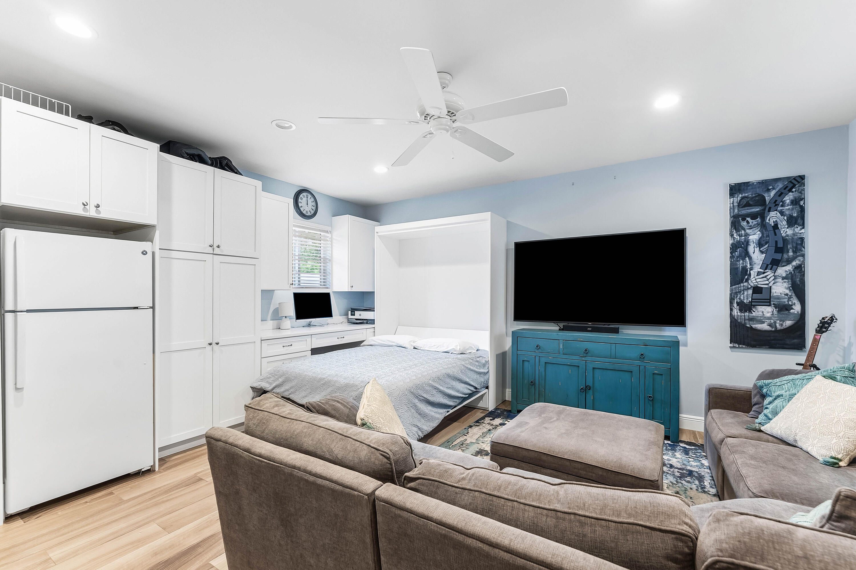 S/D OF 8-46-43 - Residential Lease