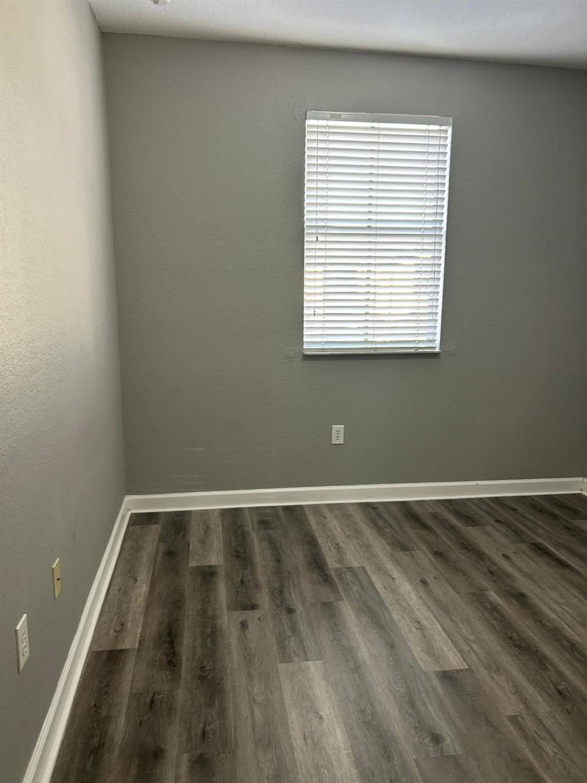 Doral Isles North - Residential Lease