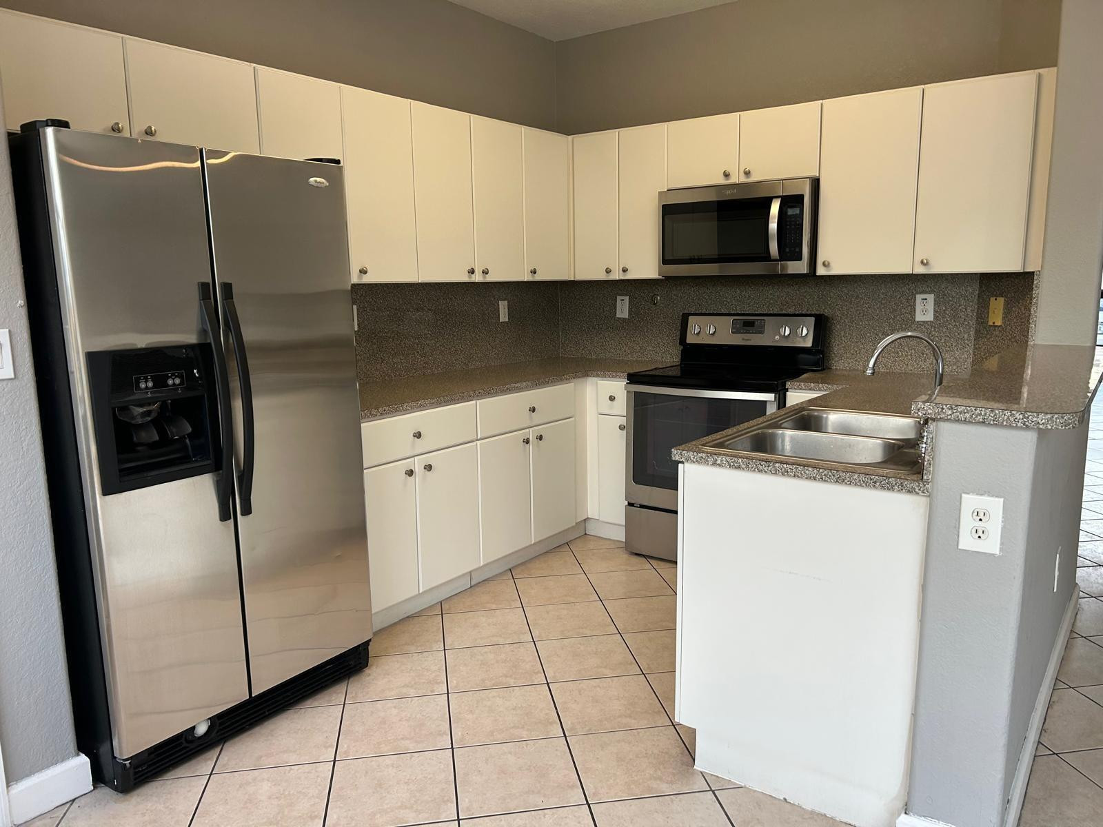 Doral Isles North - Residential Lease