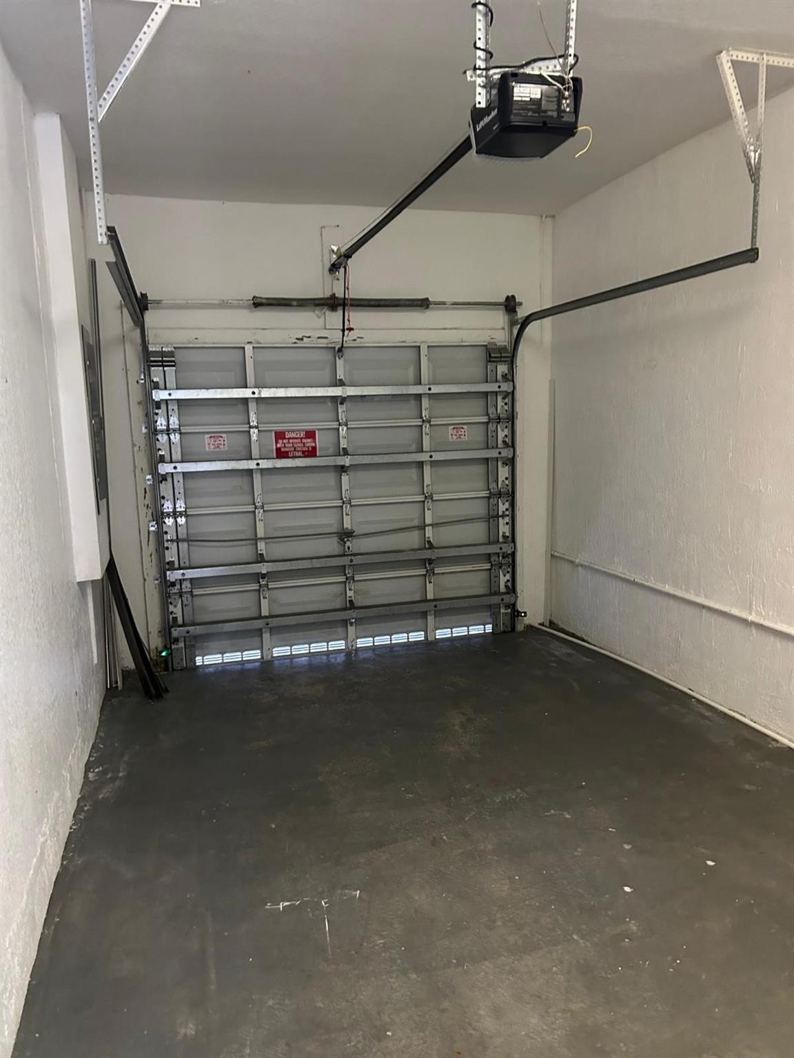 Doral Isles North - Residential Lease